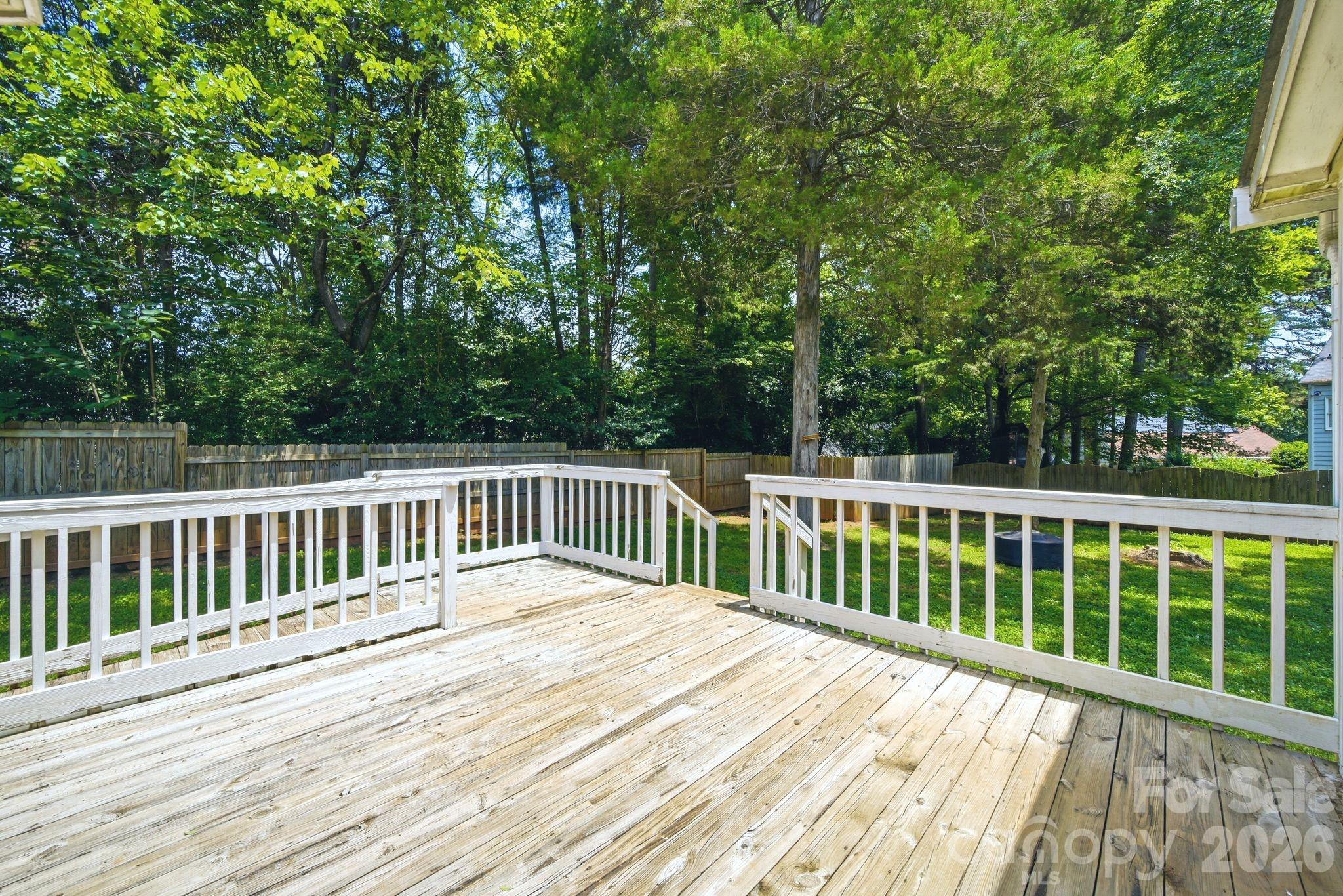 12209 Woodbend Drive — Matthews