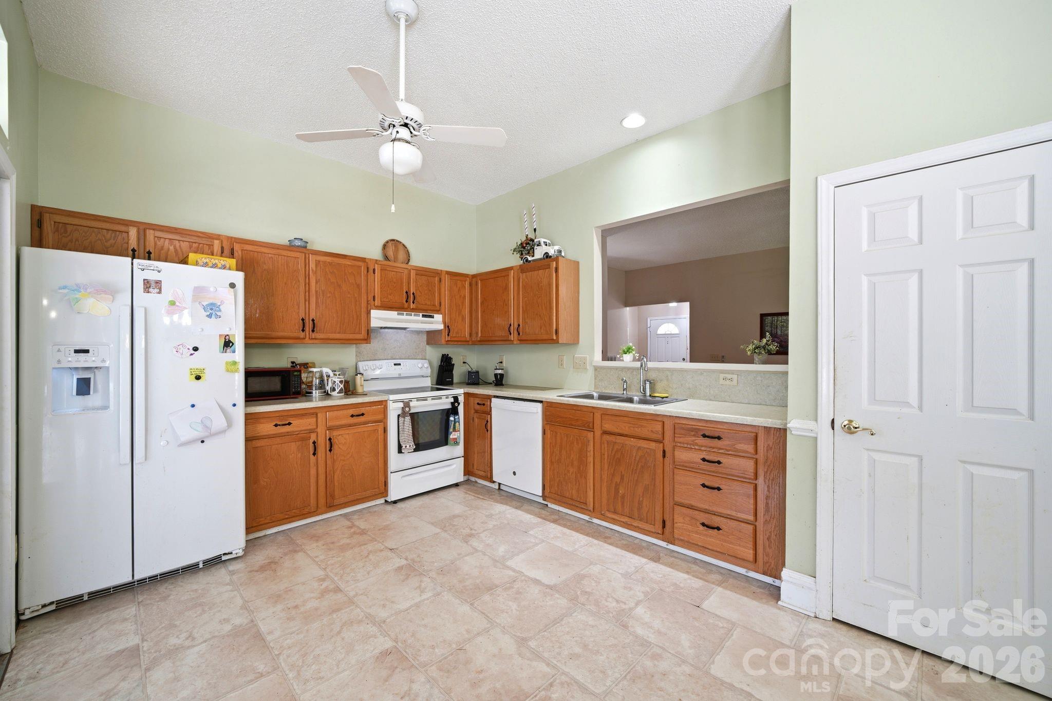 12209 Woodbend Drive — Matthews