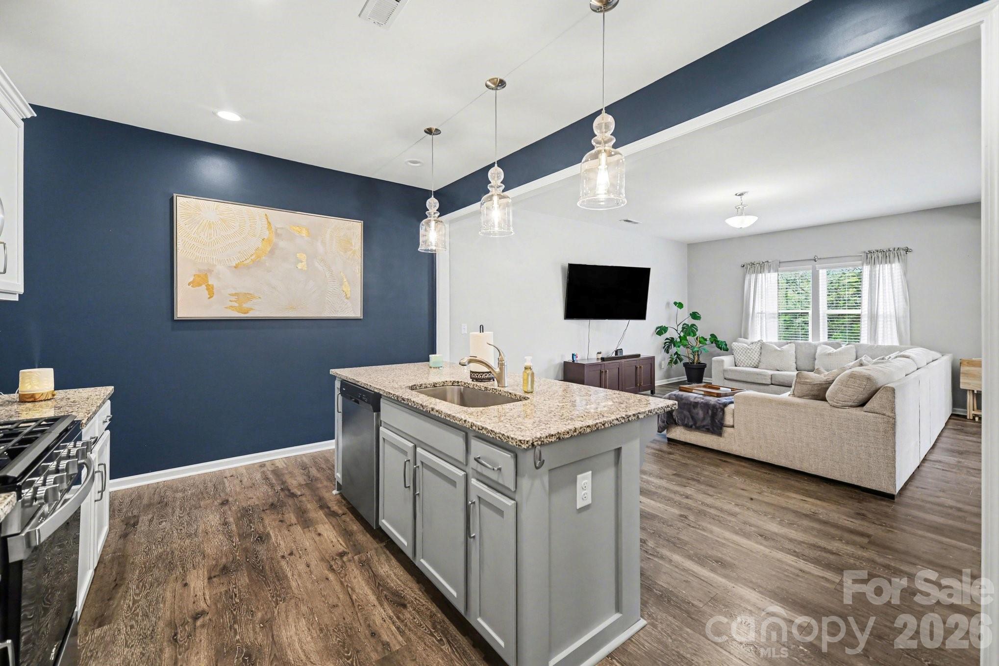6423 Kinder Lane — Lancaster