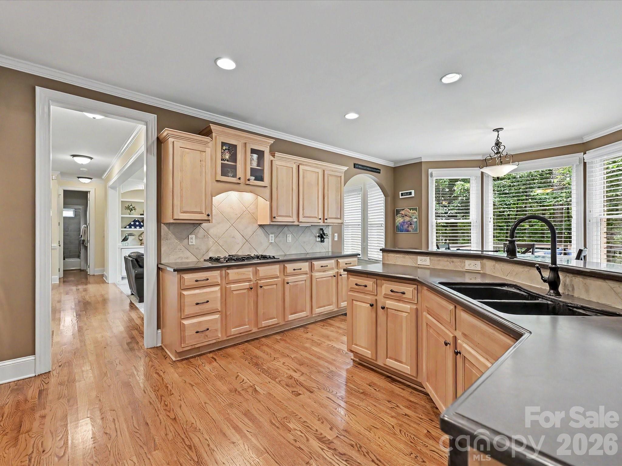 7513 Meadowgate Lane — Waxhaw