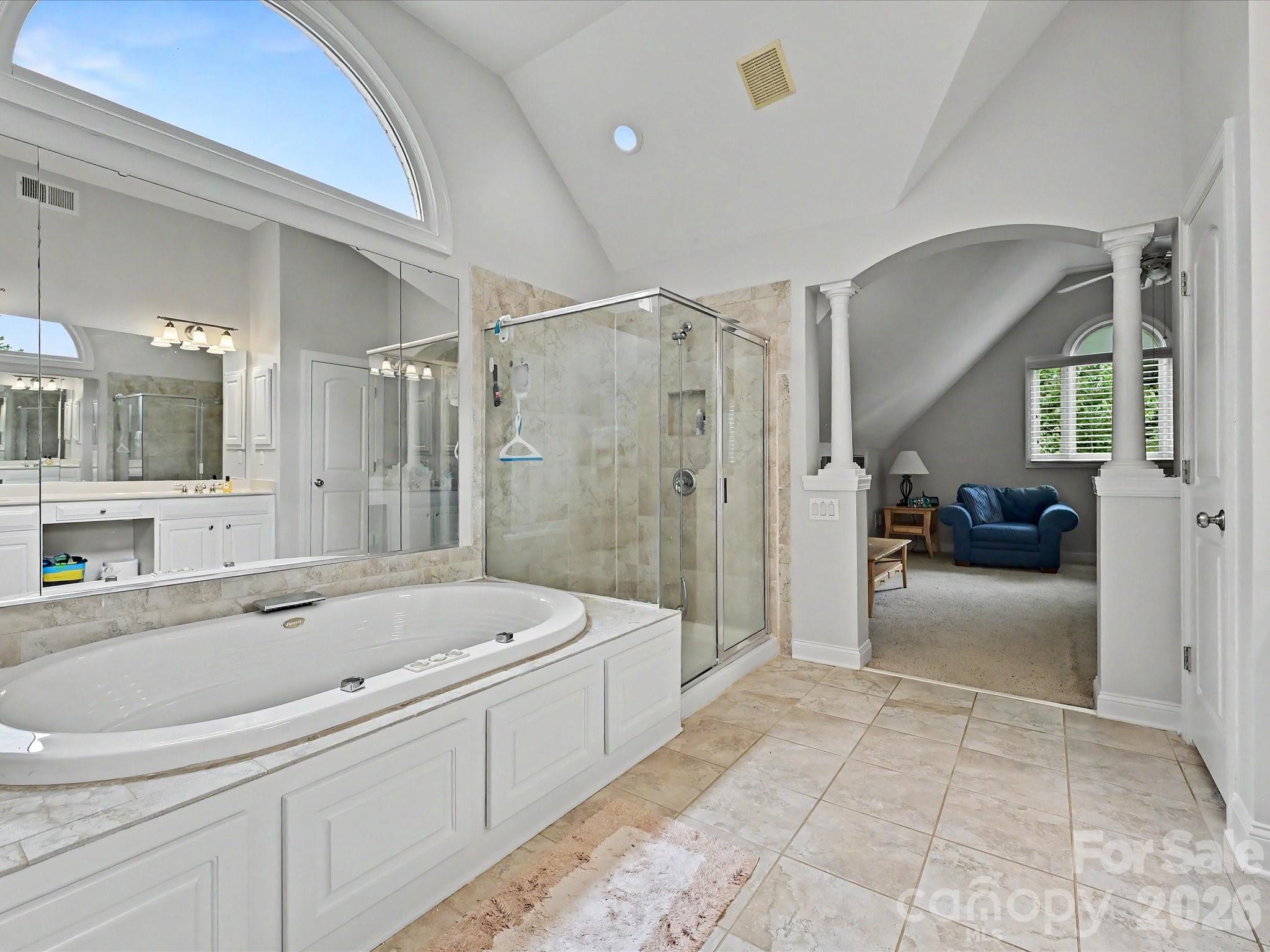 7513 Meadowgate Lane — Waxhaw