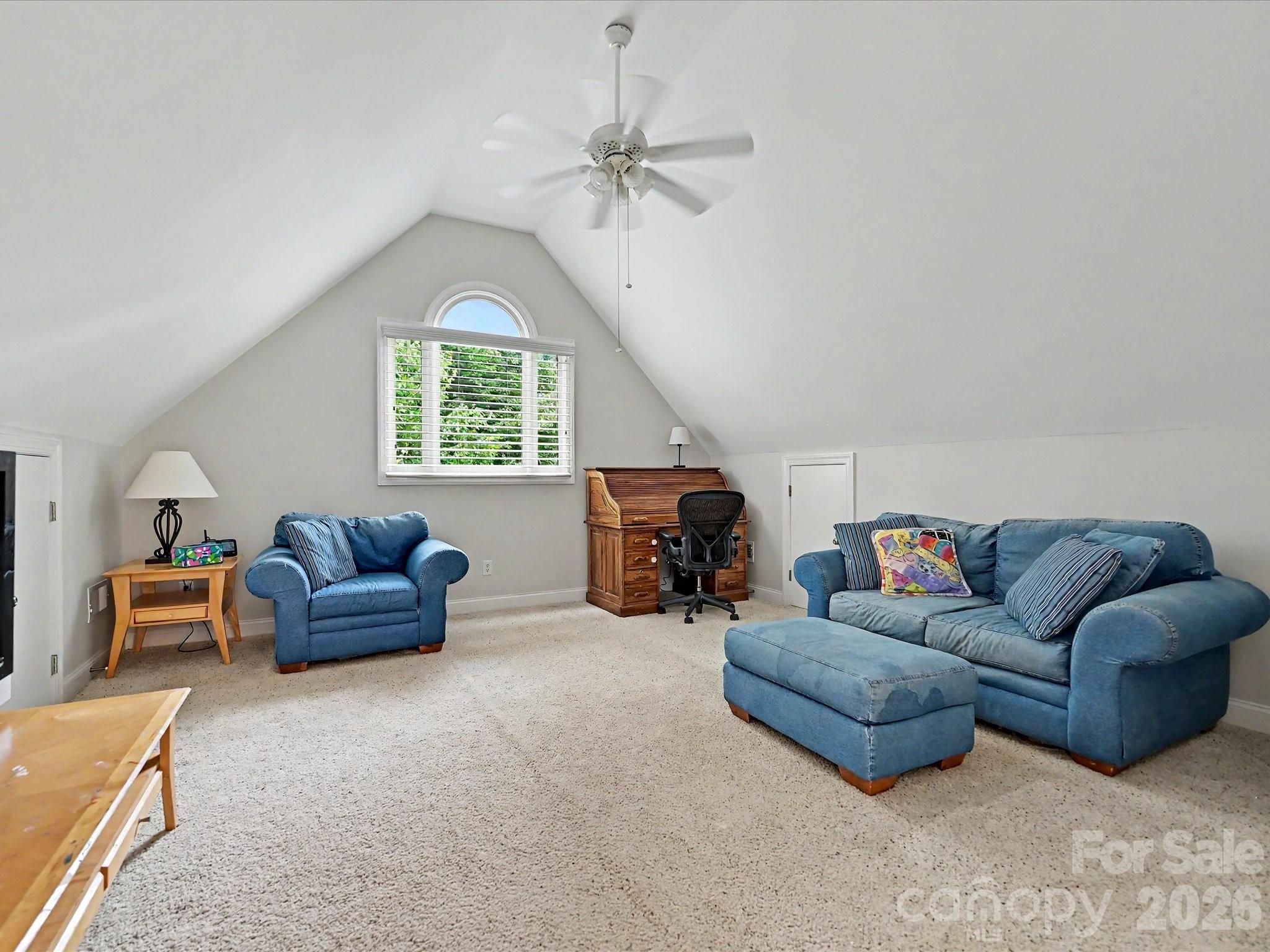 7513 Meadowgate Lane — Waxhaw