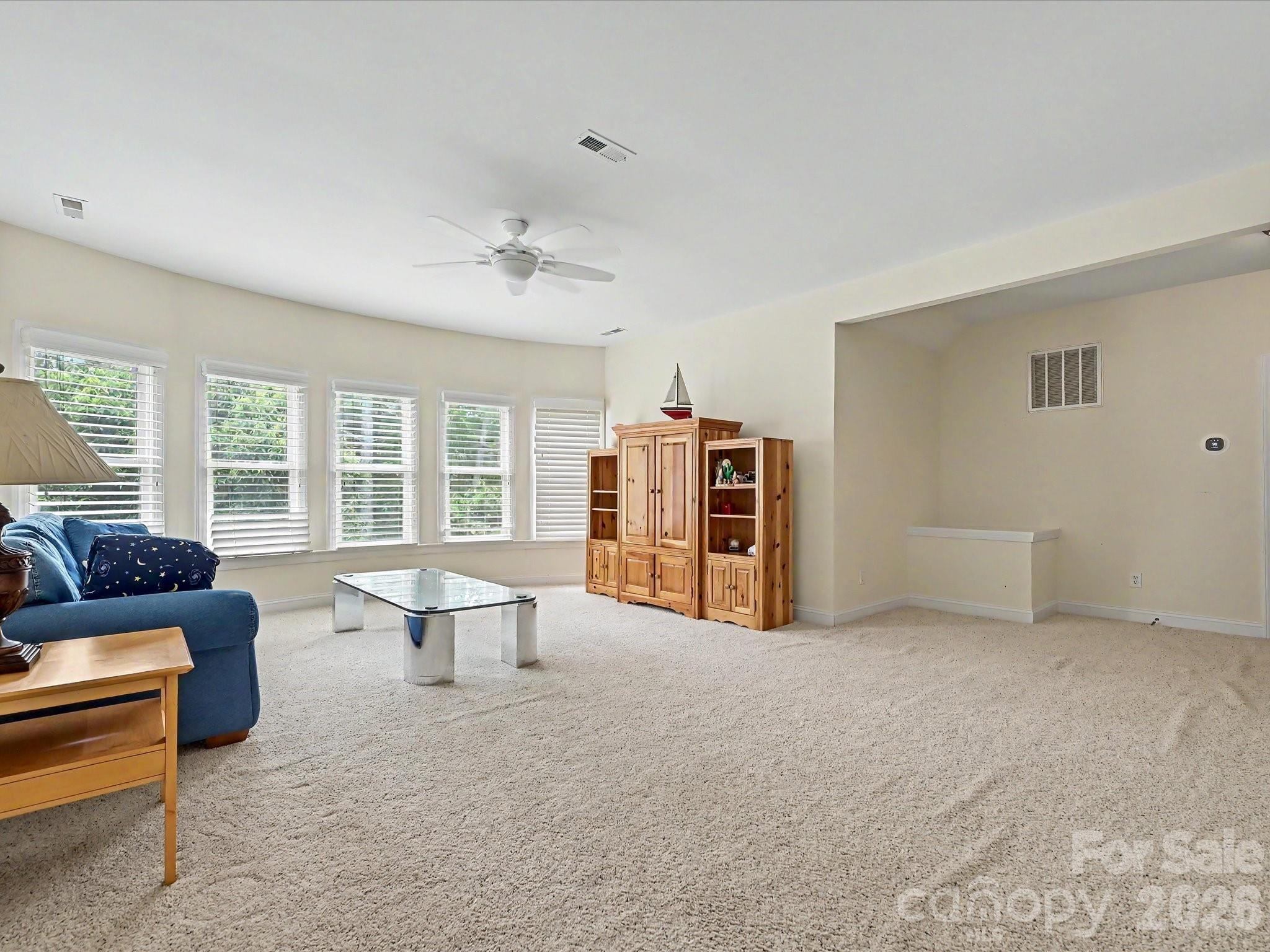 7513 Meadowgate Lane — Waxhaw