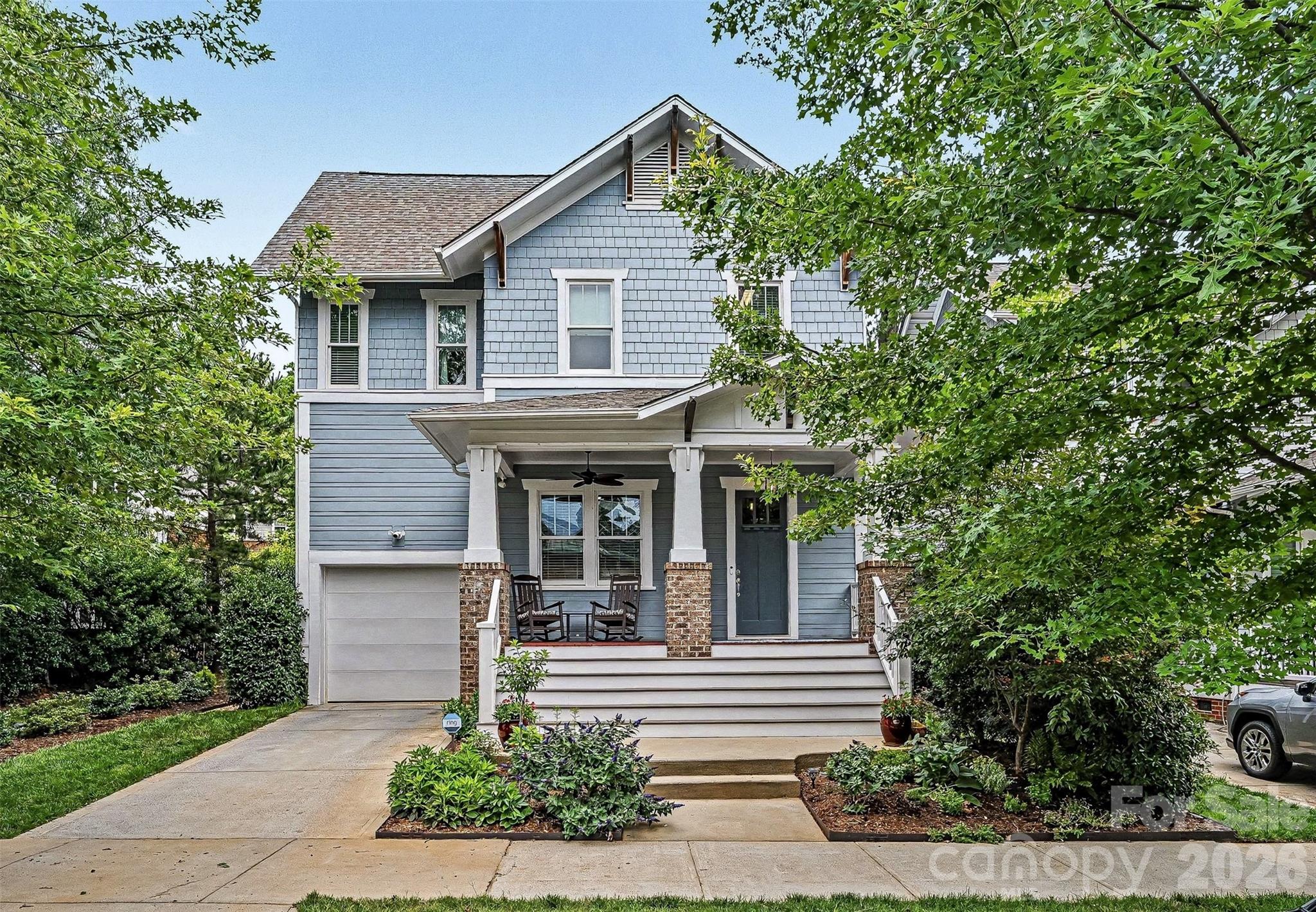 1615 Main Street — Charlotte