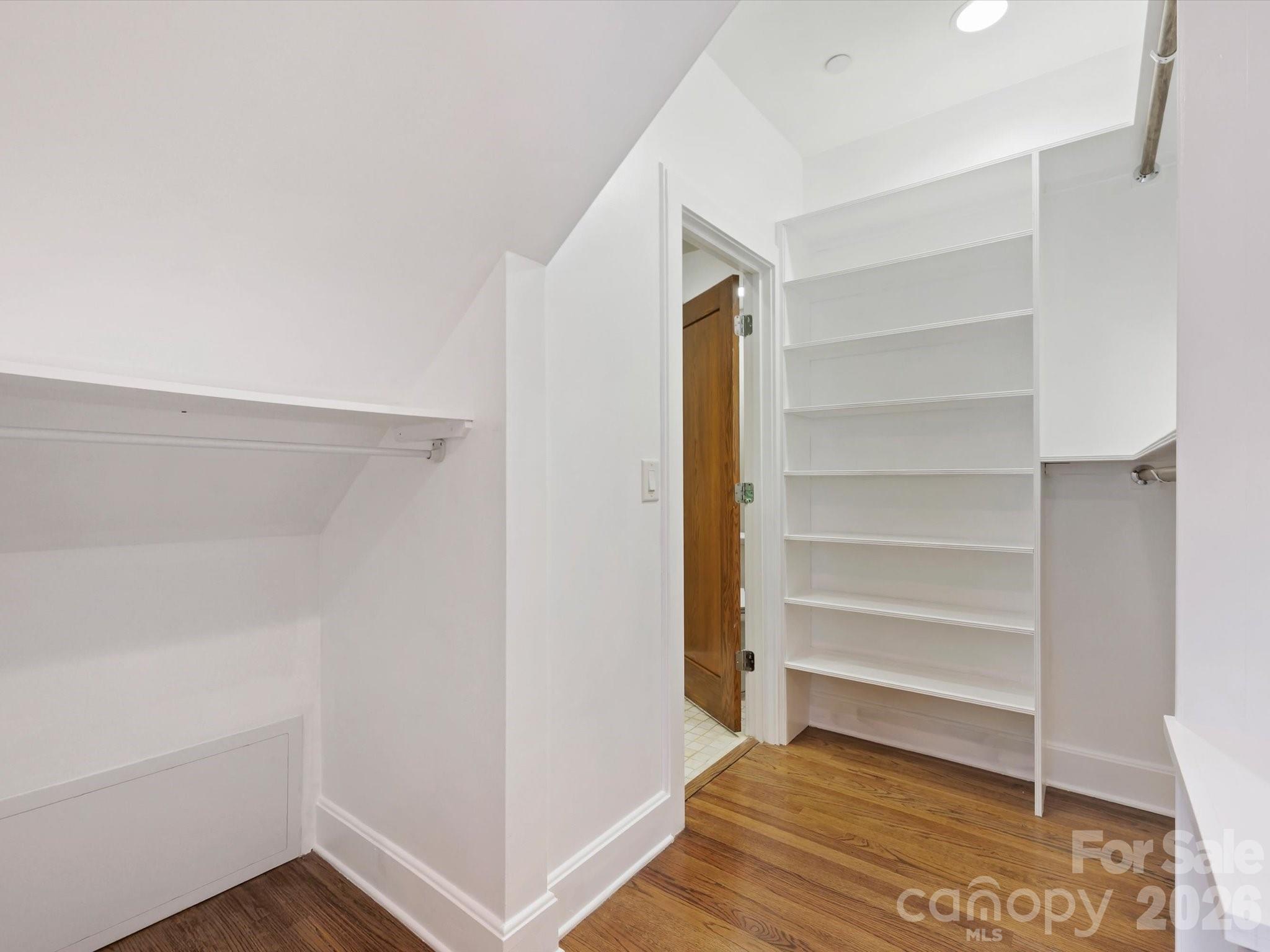 420 Queens Road — Charlotte