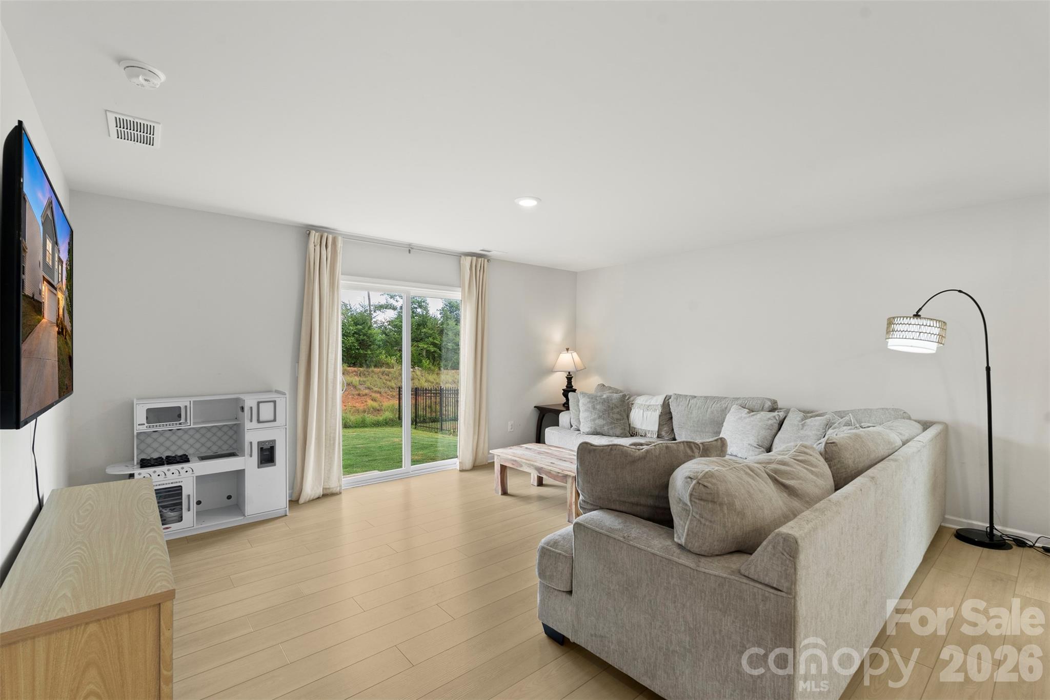 196 Brentwood Drive — Statesville