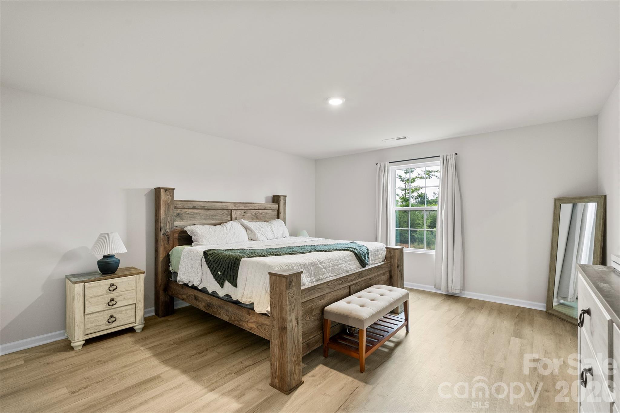 196 Brentwood Drive — Statesville