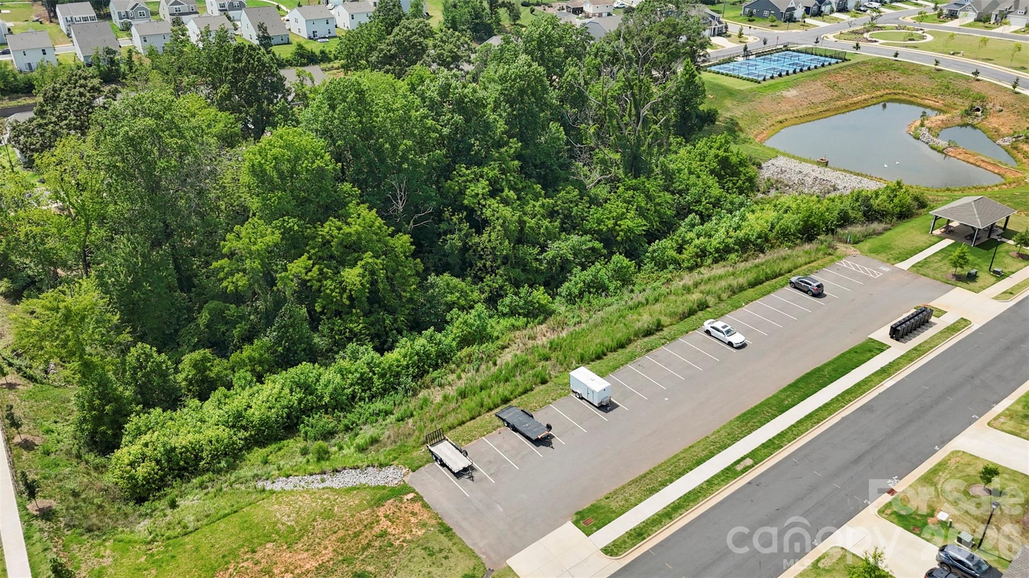 196 Brentwood Drive — Statesville