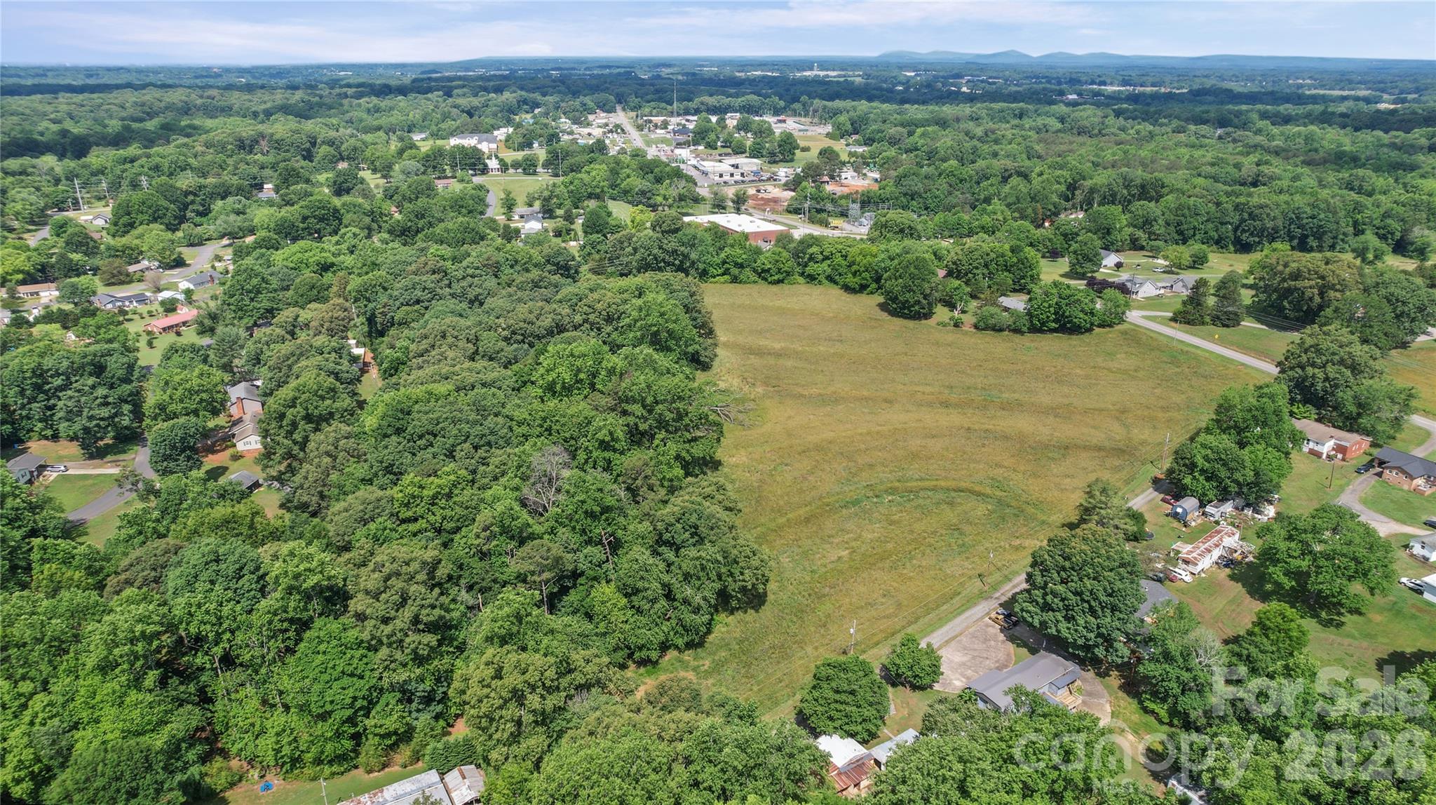 702 Mocksville Highway — Statesville