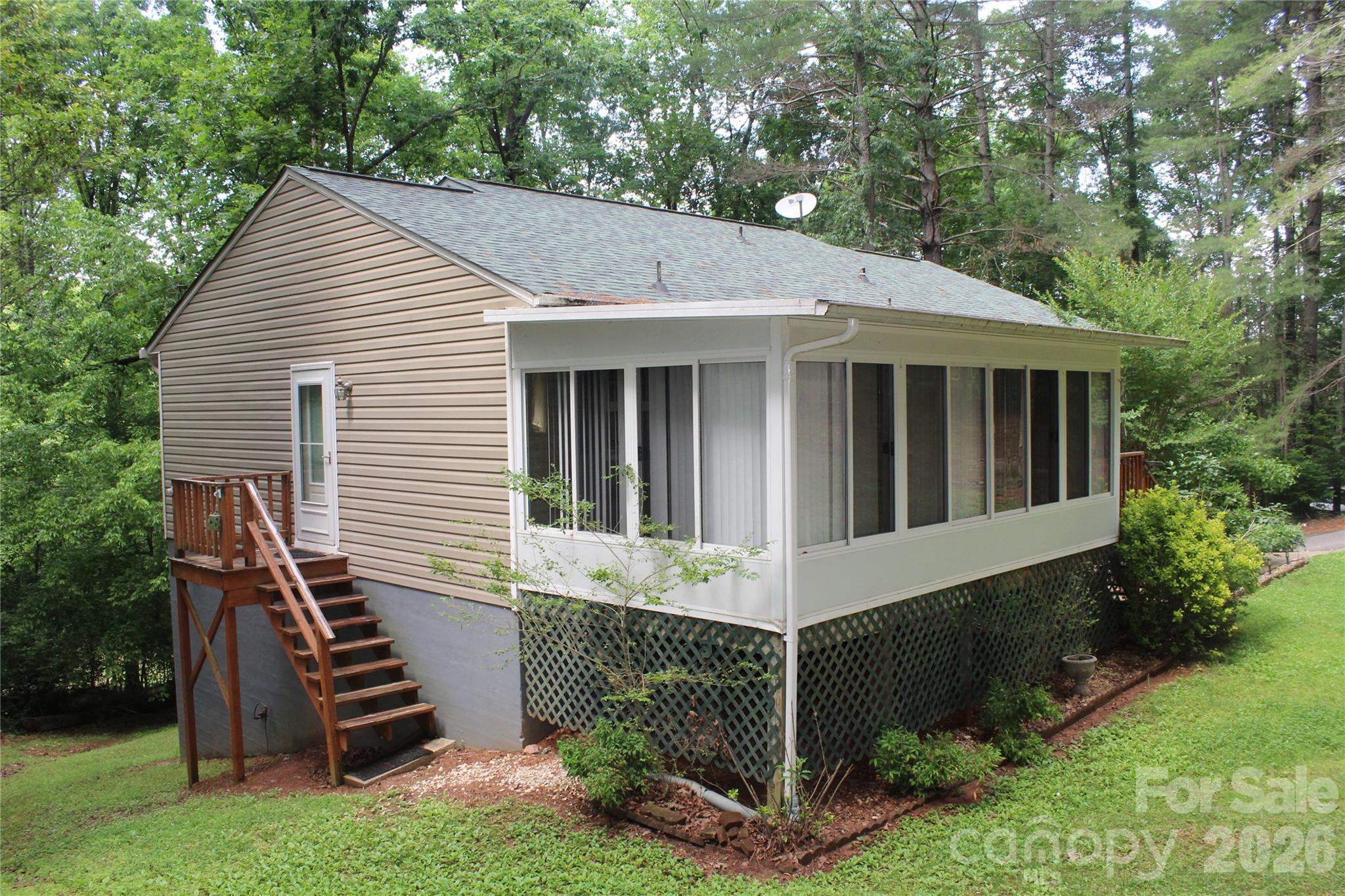 3505 Nelson Lane — Morganton