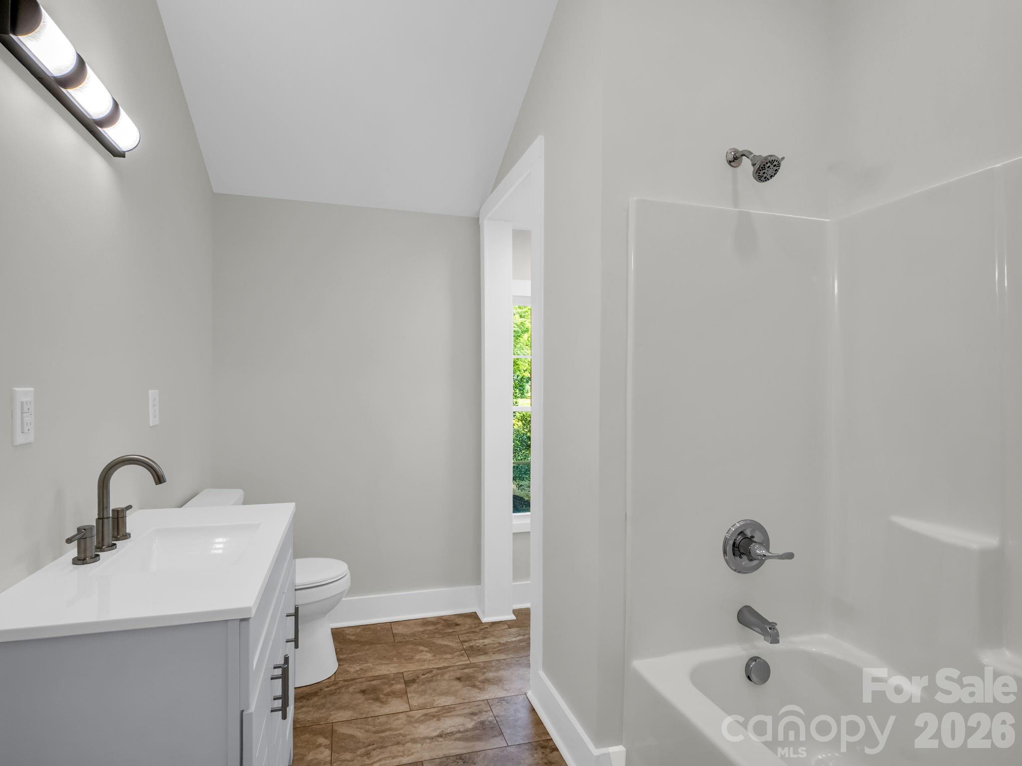 5923 N Highway 14 None — Landrum