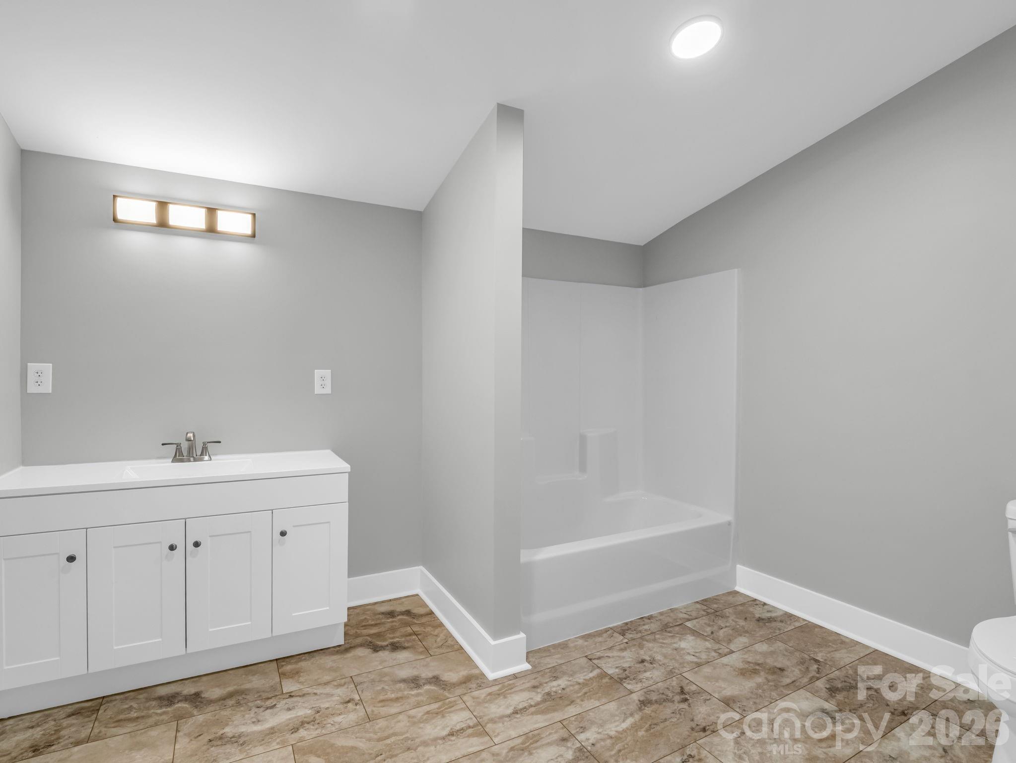 5923 N Highway 14 None — Landrum