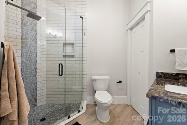 5200 Shoreview Drive — Concord