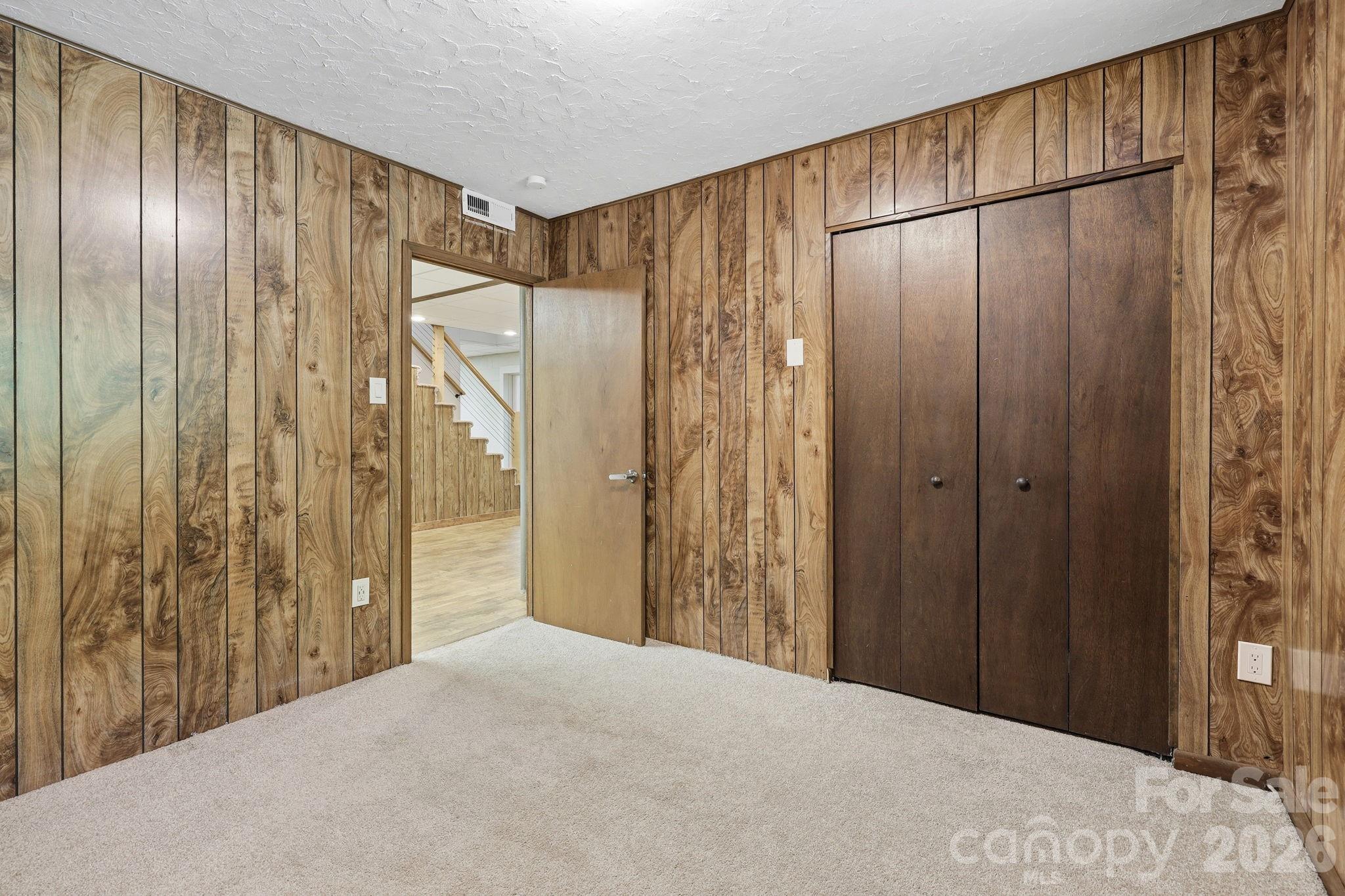 182 Saw Branch Road — Candler