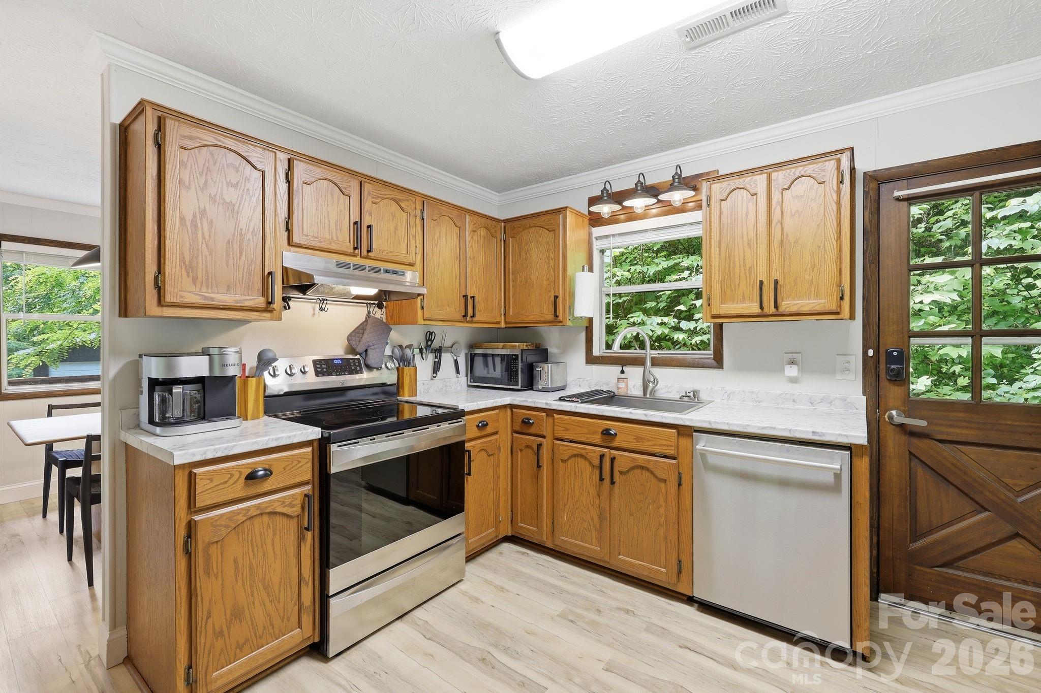 182 Saw Branch Road — Candler
