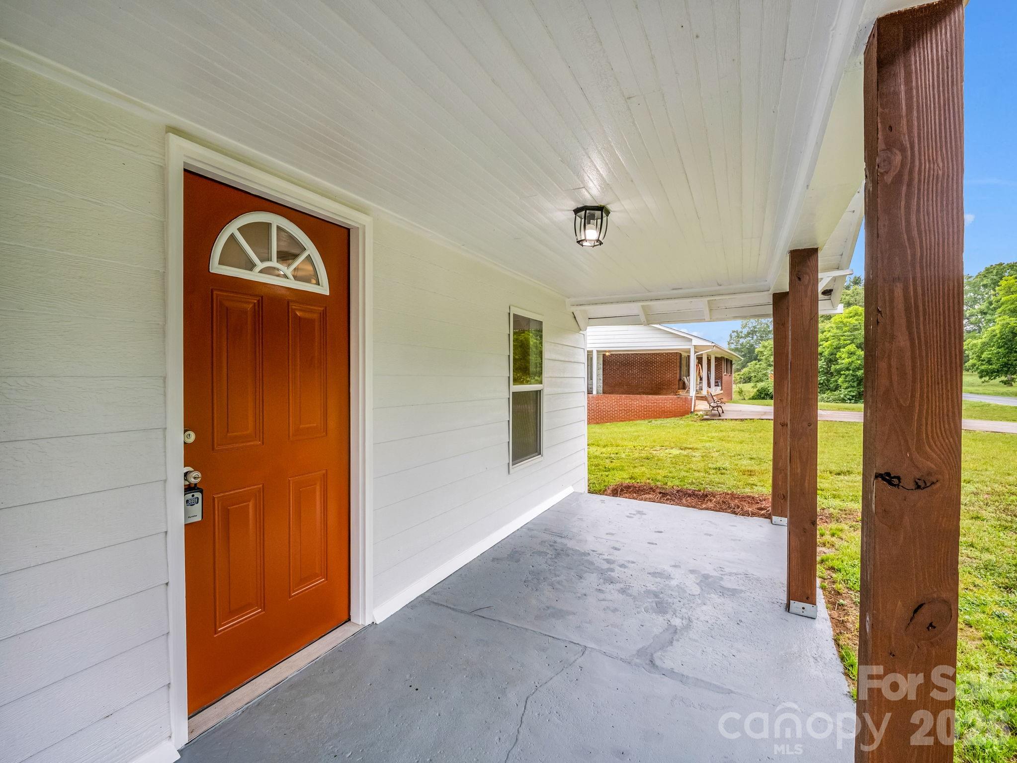 170 Dobbins Road — Ellenboro