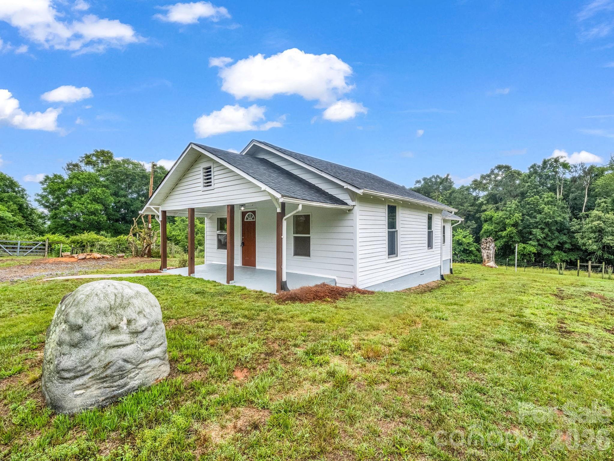 170 Dobbins Road — Ellenboro