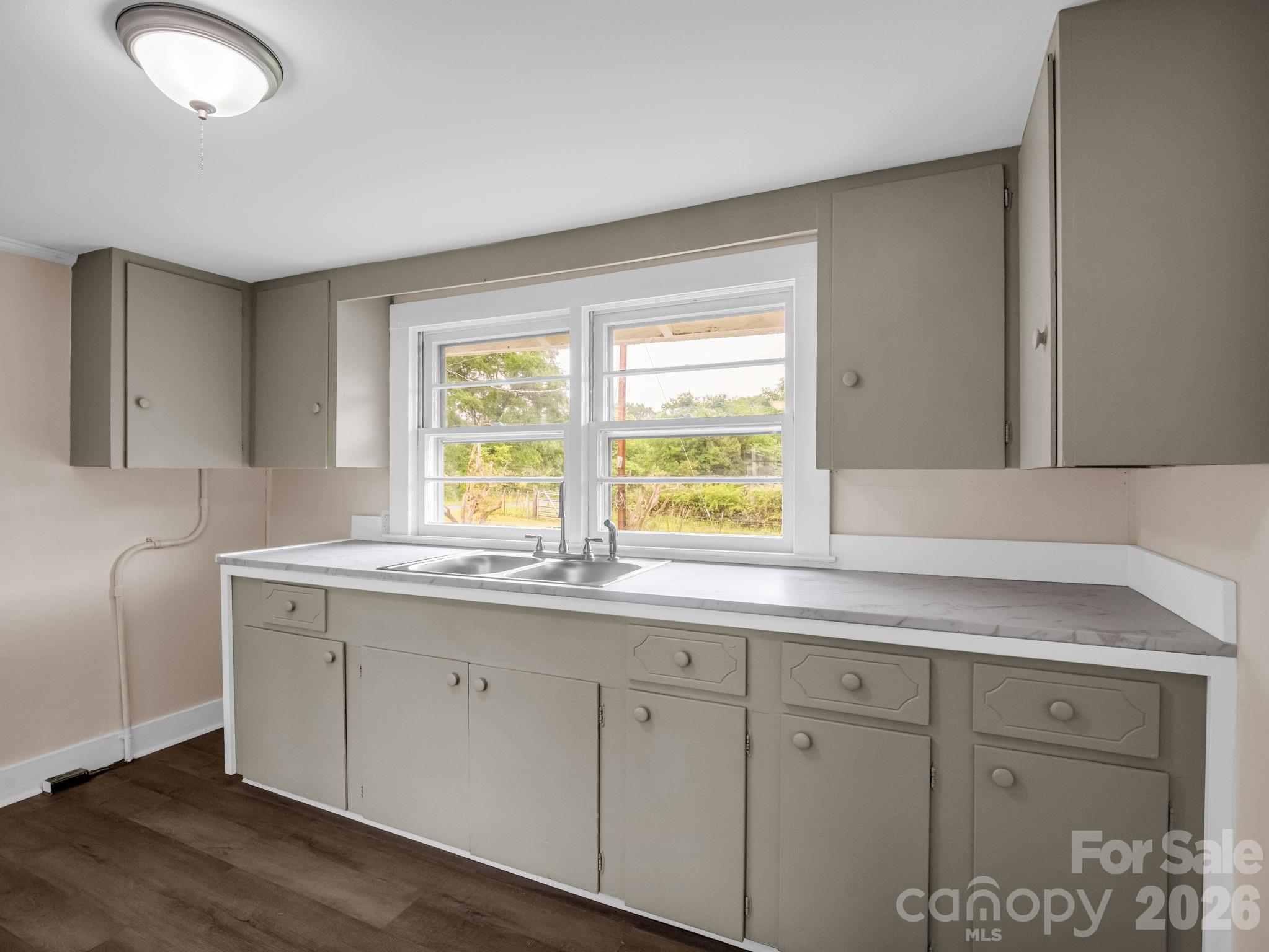 170 Dobbins Road — Ellenboro
