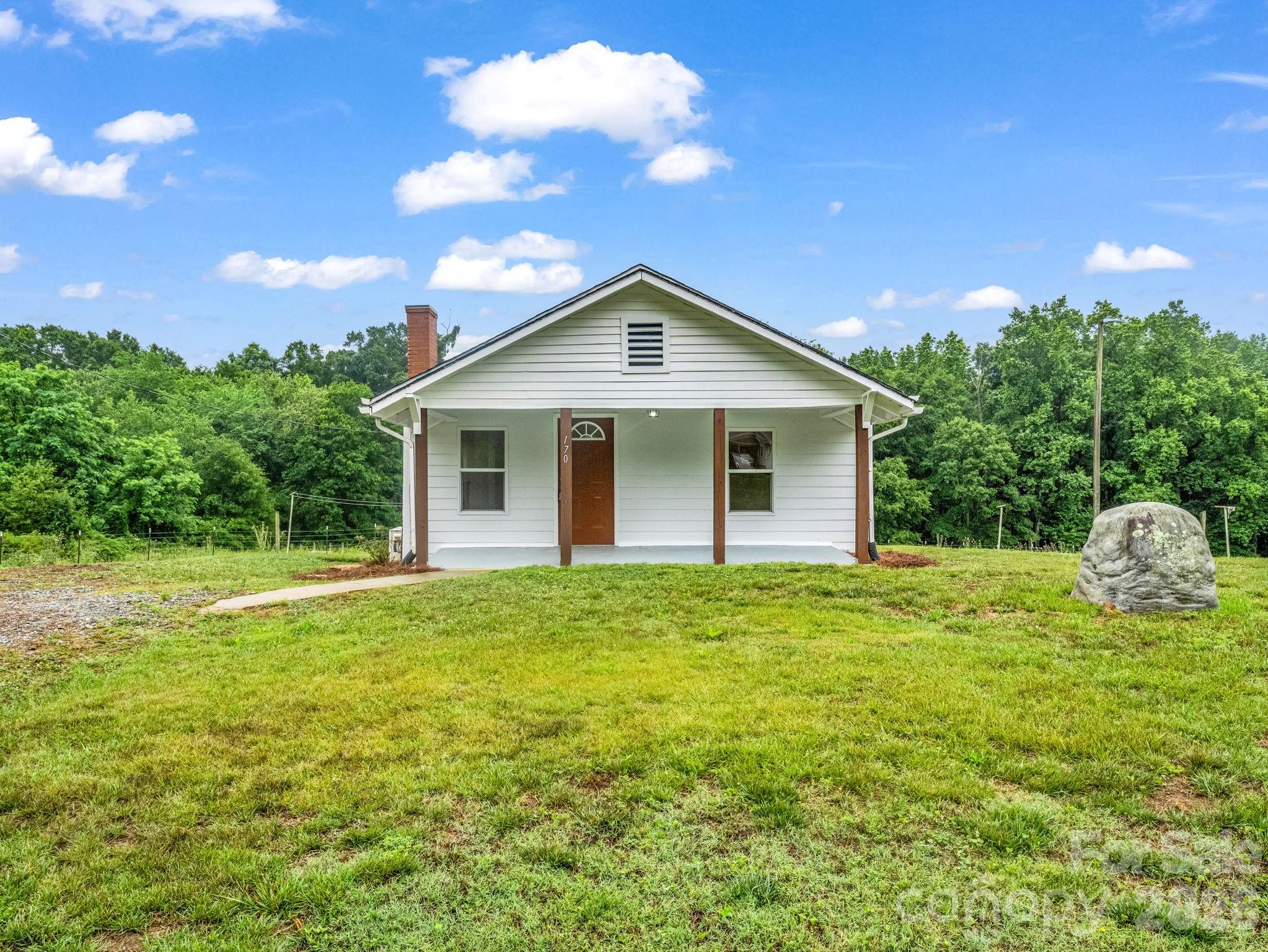 170 Dobbins Road — Ellenboro