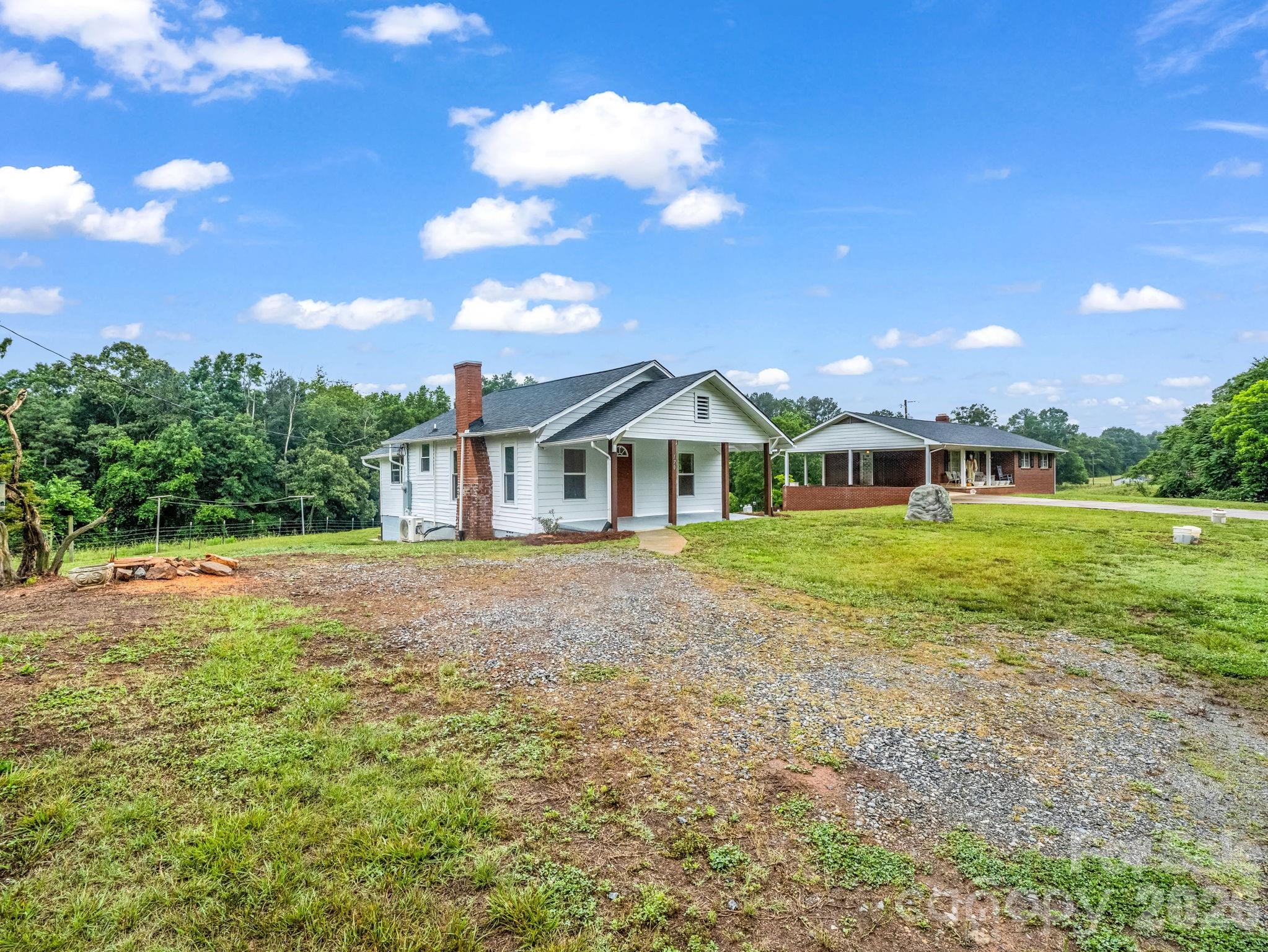170 Dobbins Road — Ellenboro