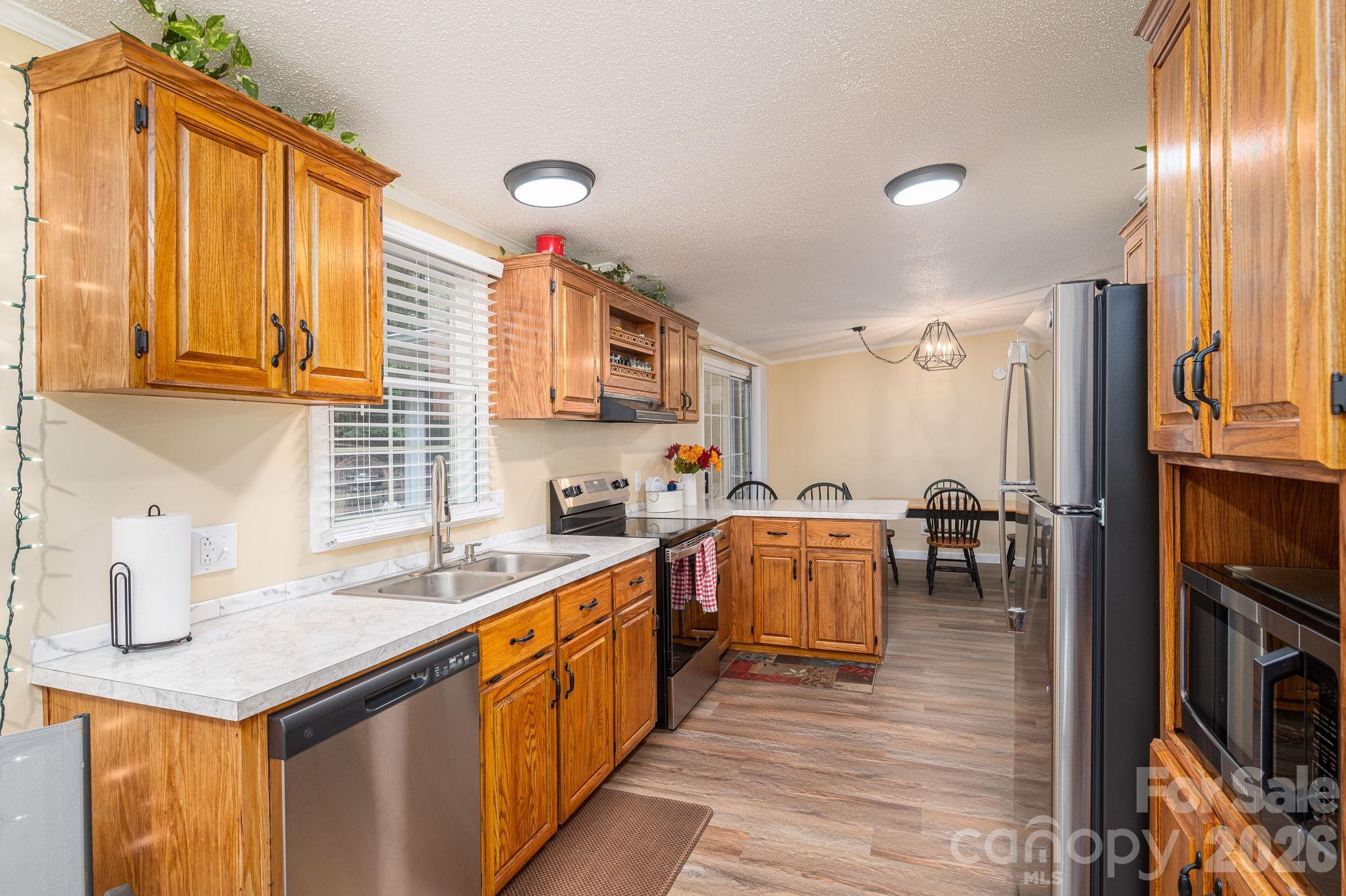 5043 Pebble Stone Road — Maiden