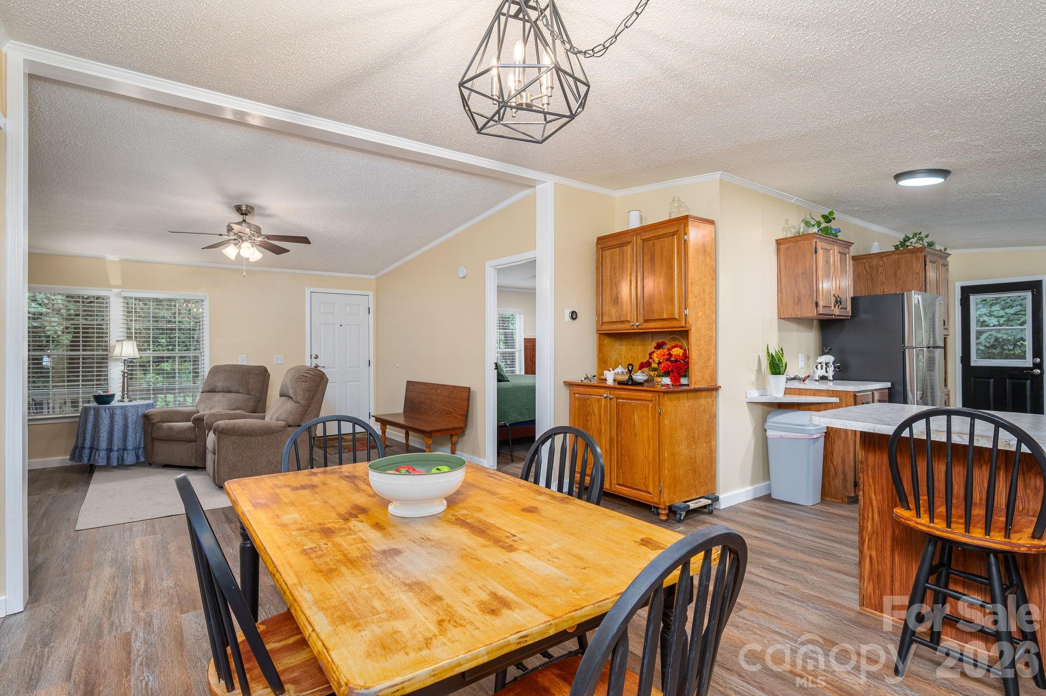 5043 Pebble Stone Road — Maiden