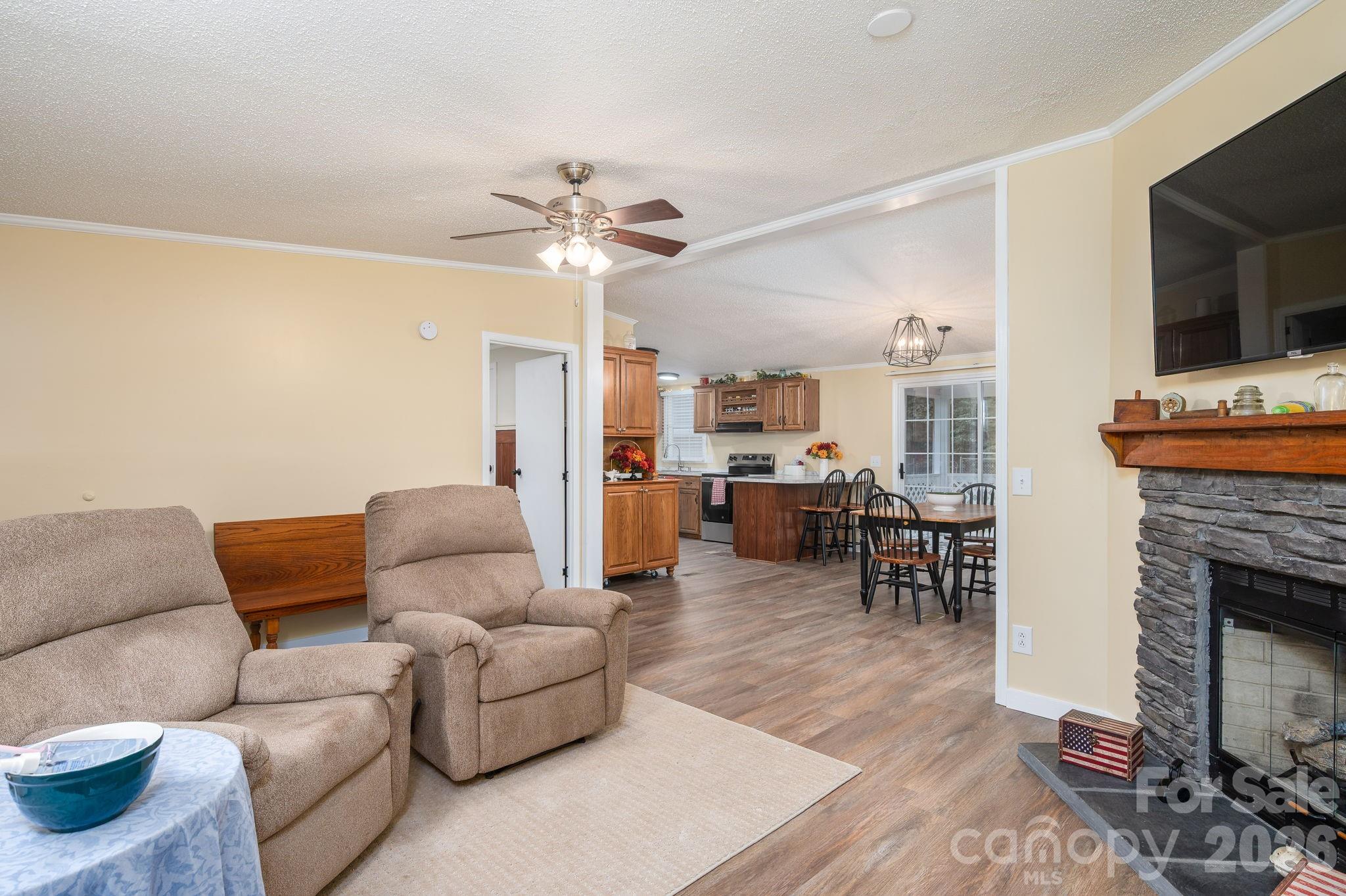 5043 Pebble Stone Road — Maiden