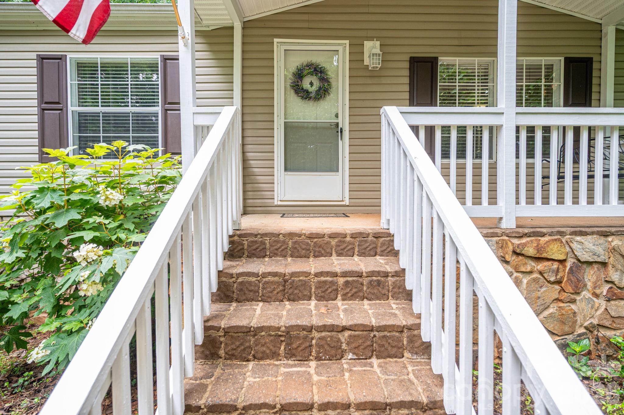 5043 Pebble Stone Road — Maiden