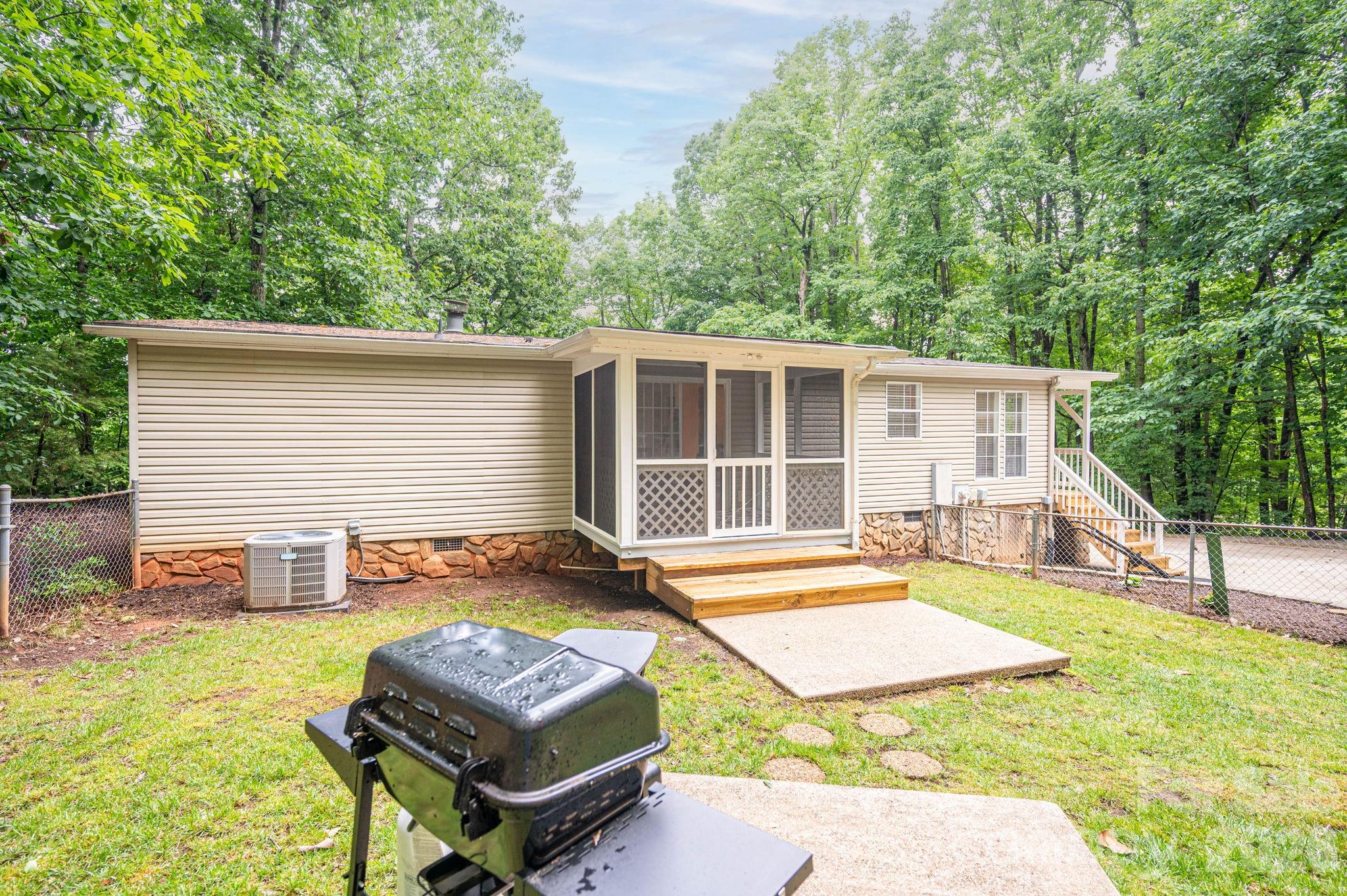 5043 Pebble Stone Road — Maiden