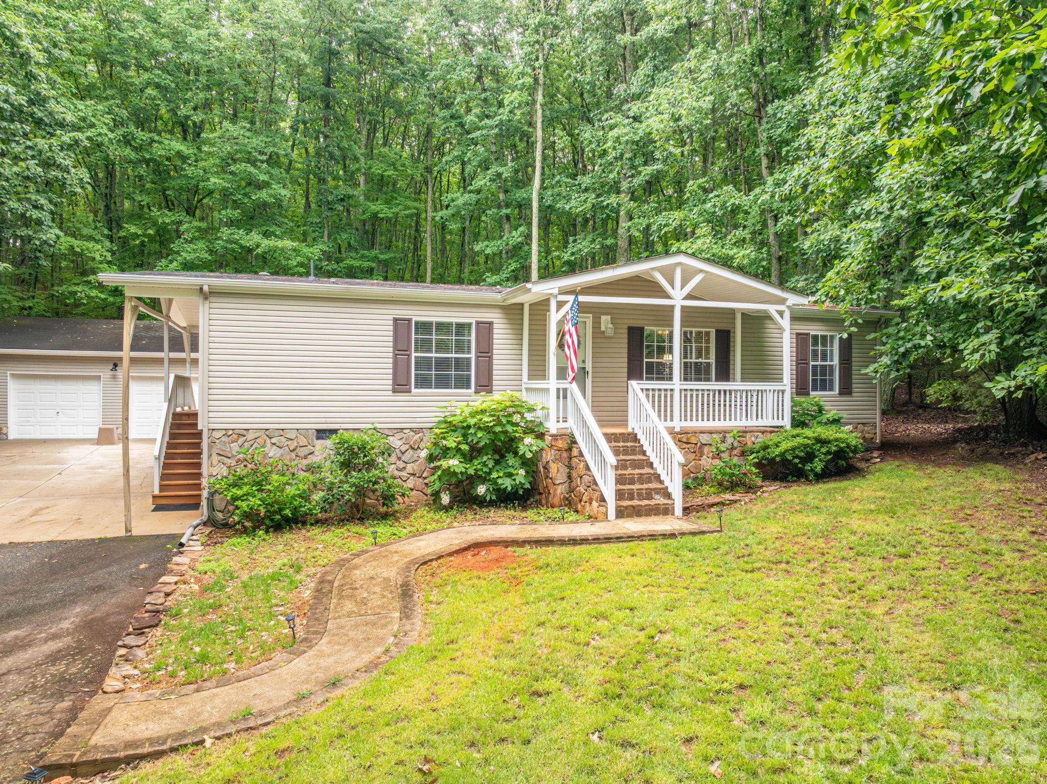 5043 Pebble Stone Road — Maiden
