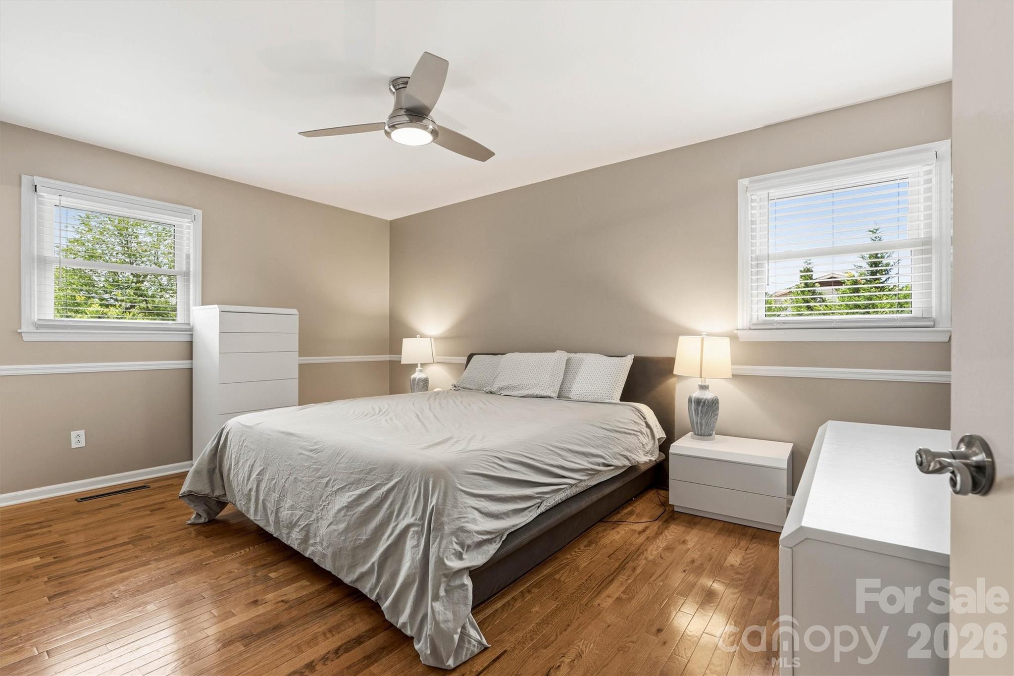 226 28th Avenue Place NE — Hickory