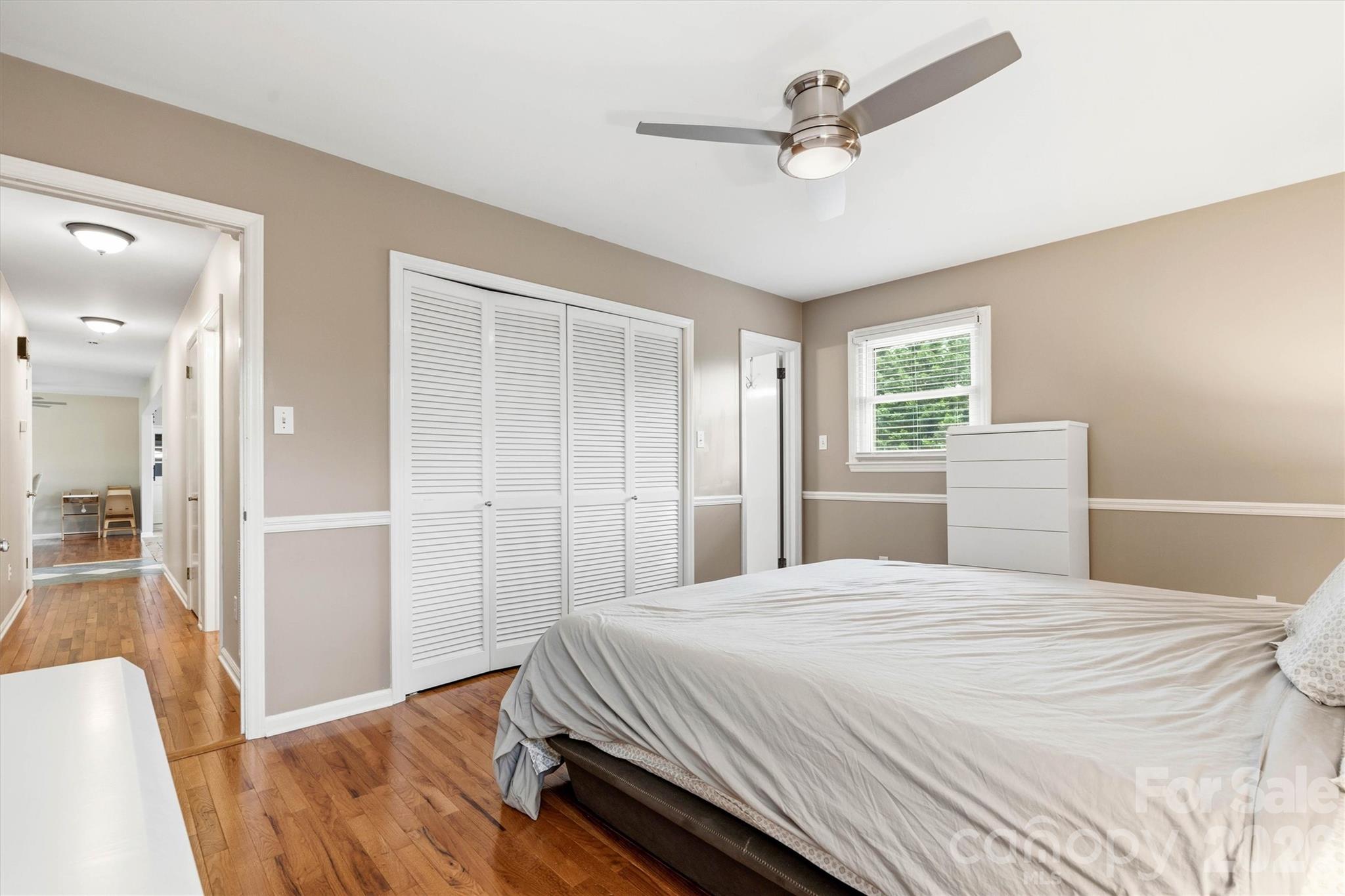 226 28th Avenue Place NE — Hickory