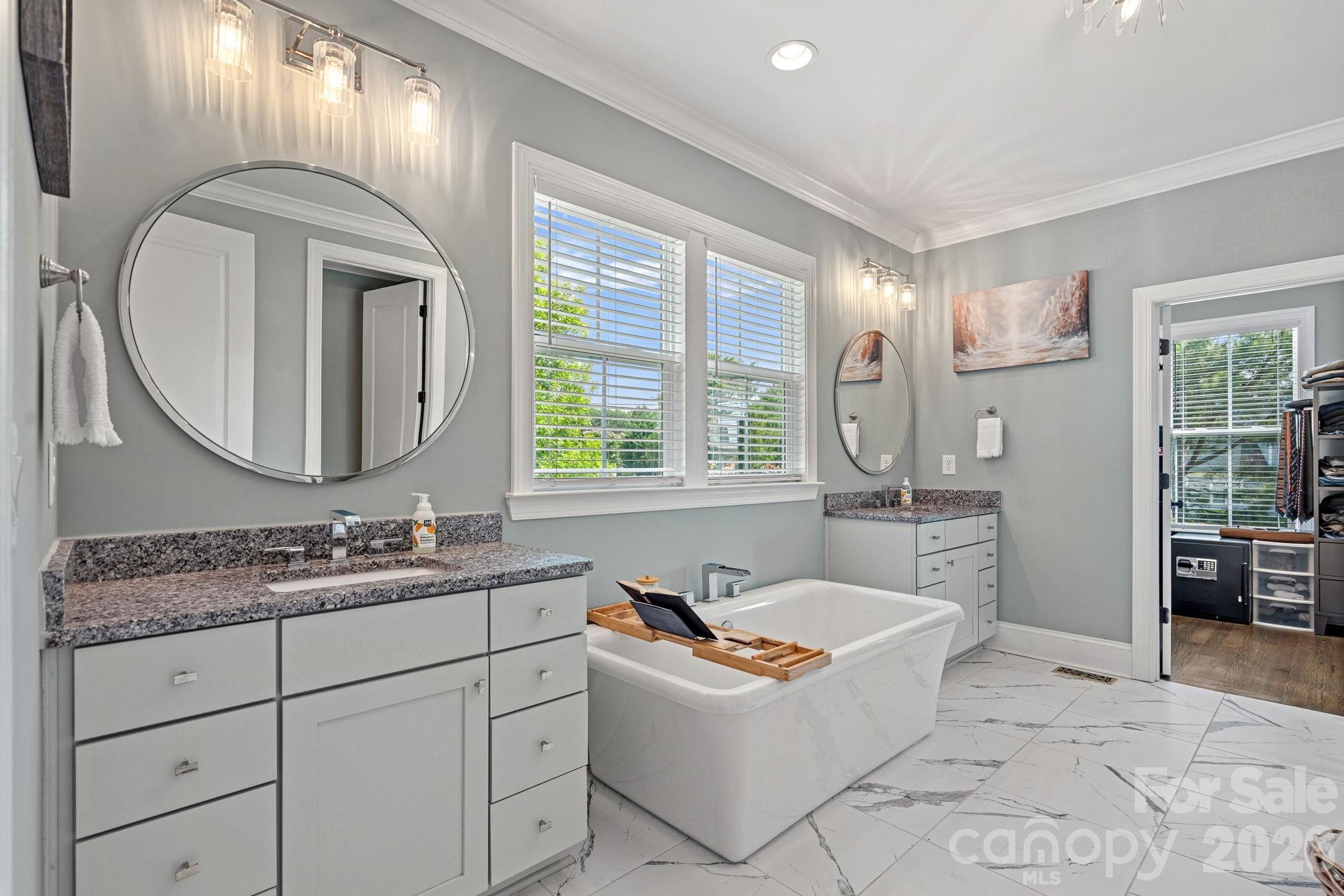 12739 Westmoreland Road — Huntersville