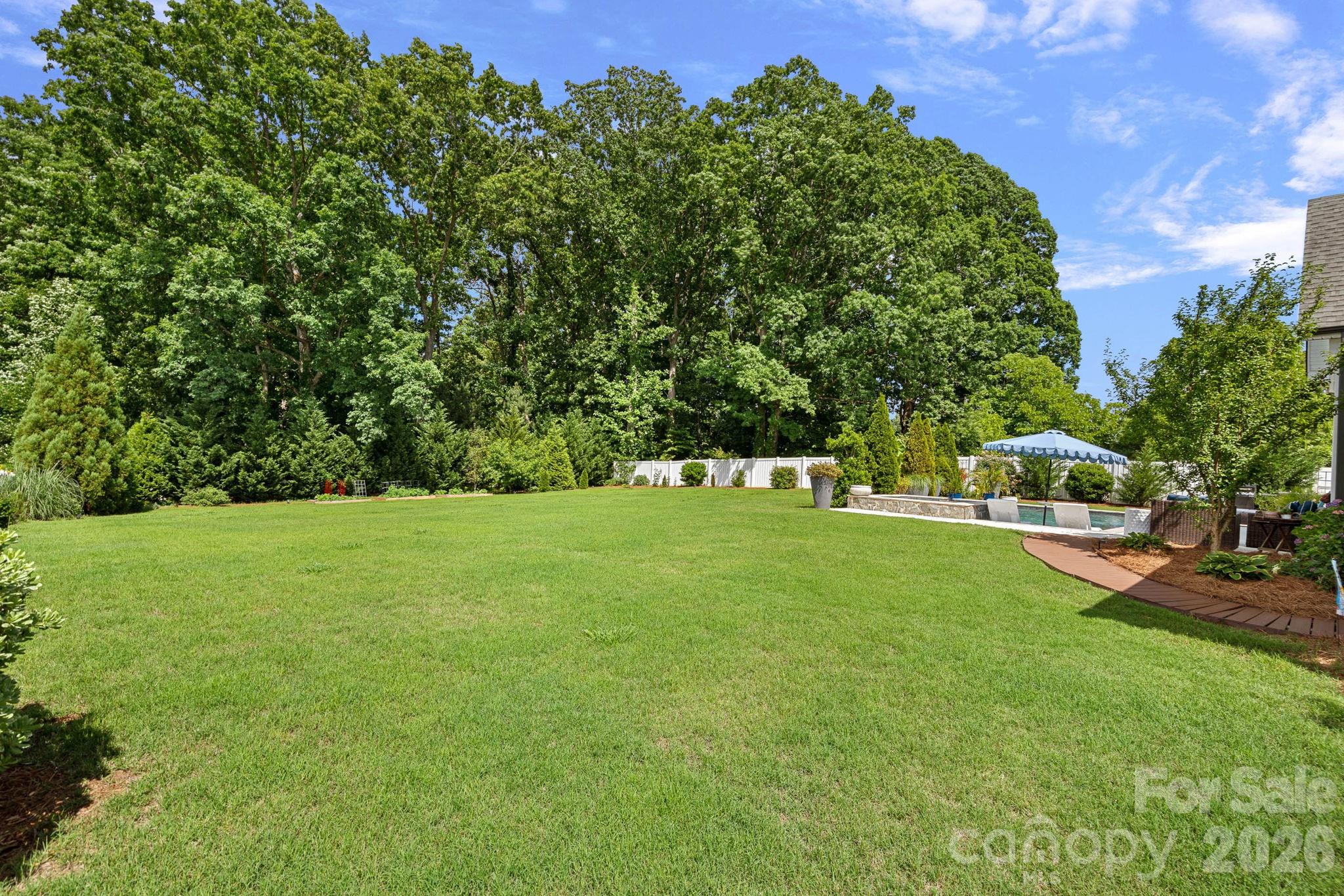 12739 Westmoreland Road — Huntersville