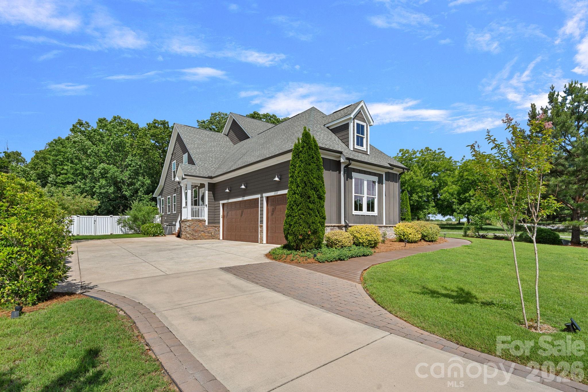 12739 Westmoreland Road — Huntersville