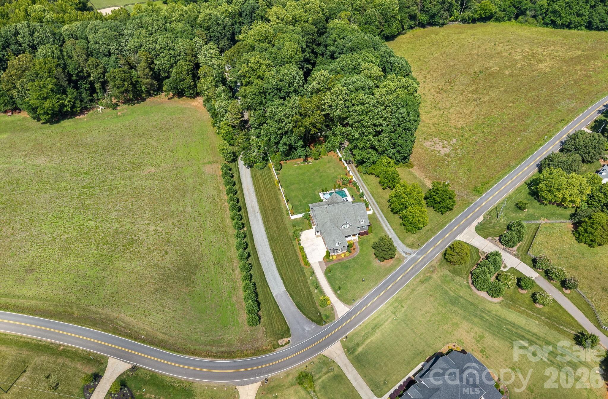 12739 Westmoreland Road — Huntersville