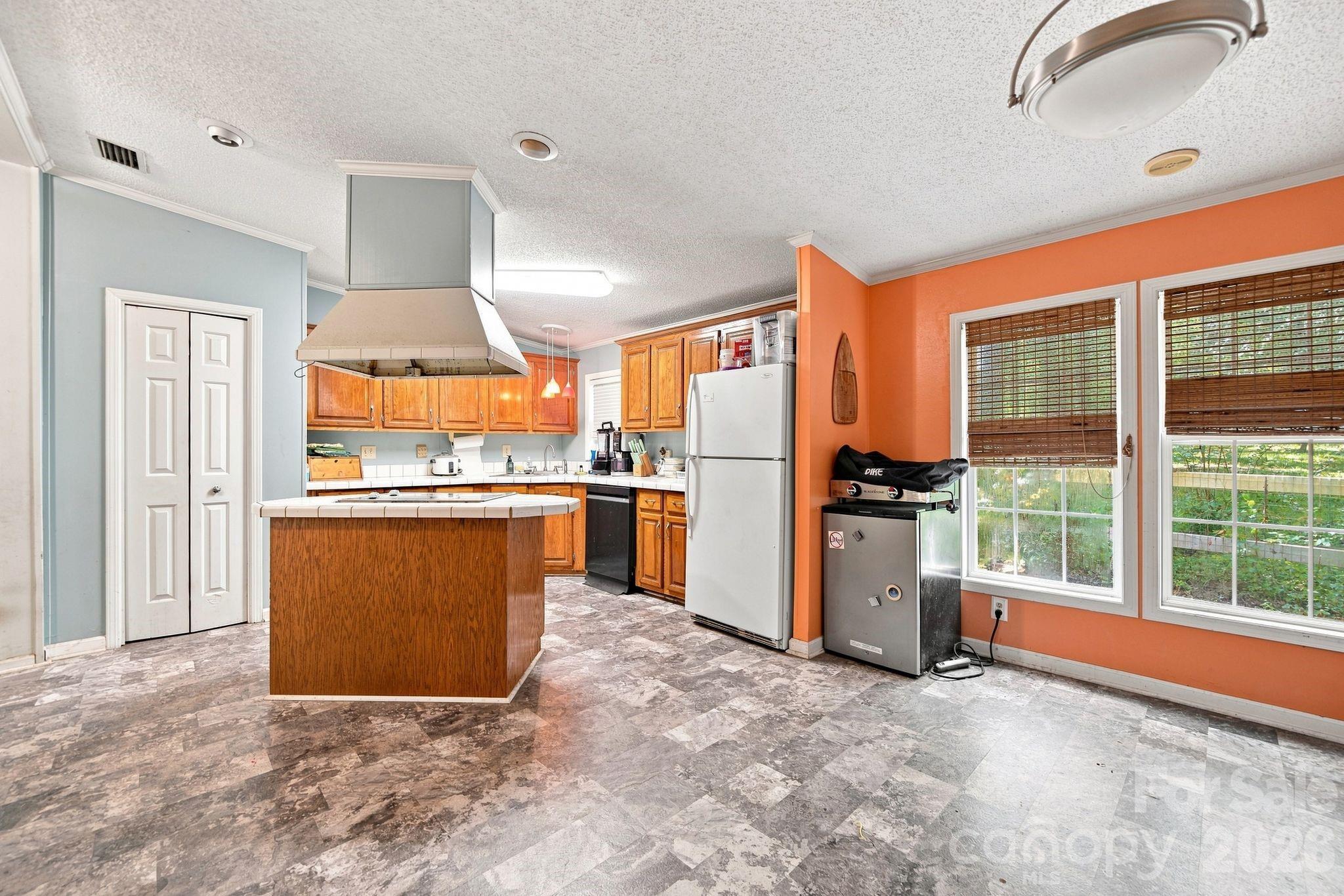 1062 Bayneswood Lane — Fort Mill
