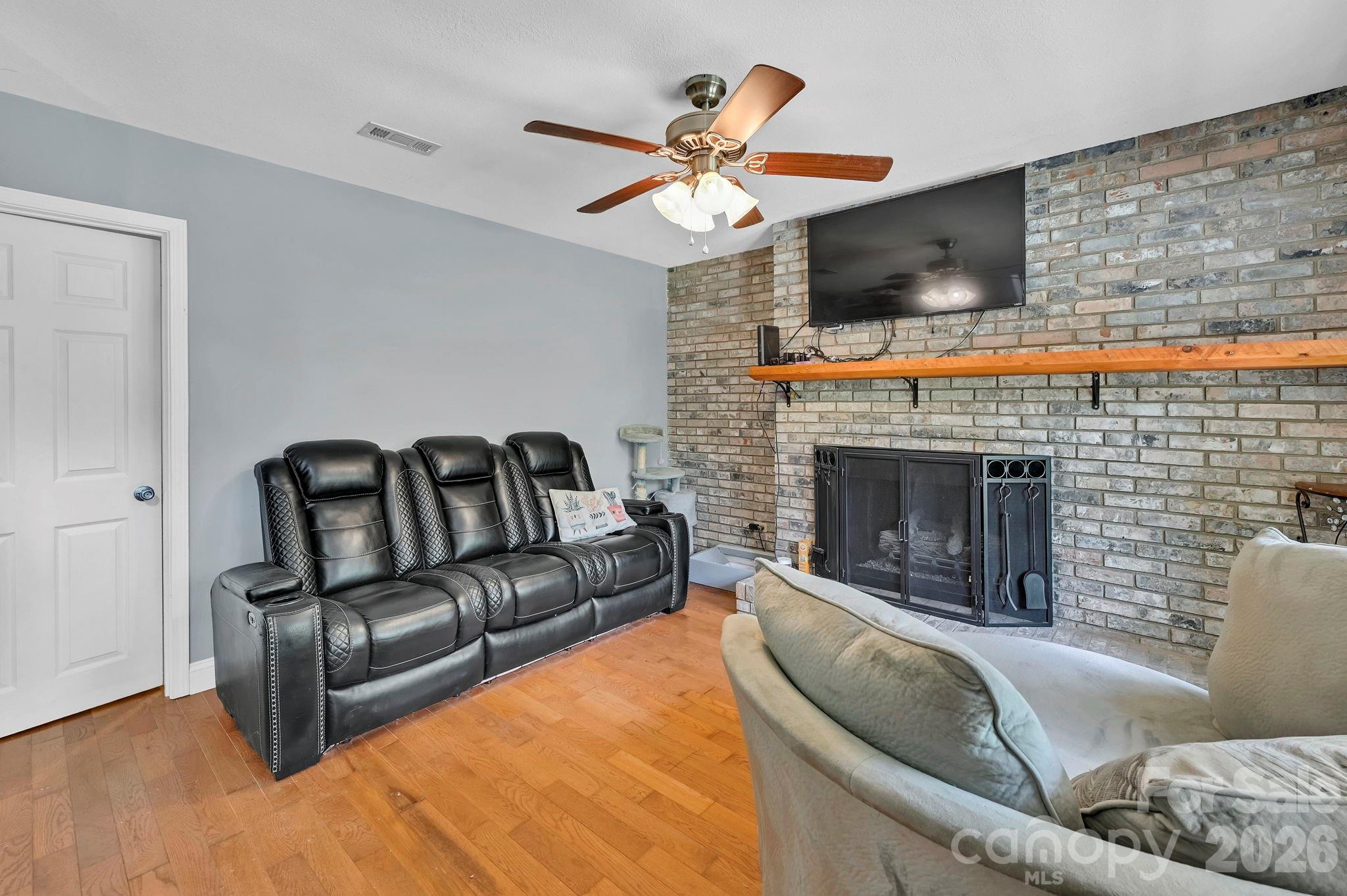 11 Greenwood Acres Drive — Mills River