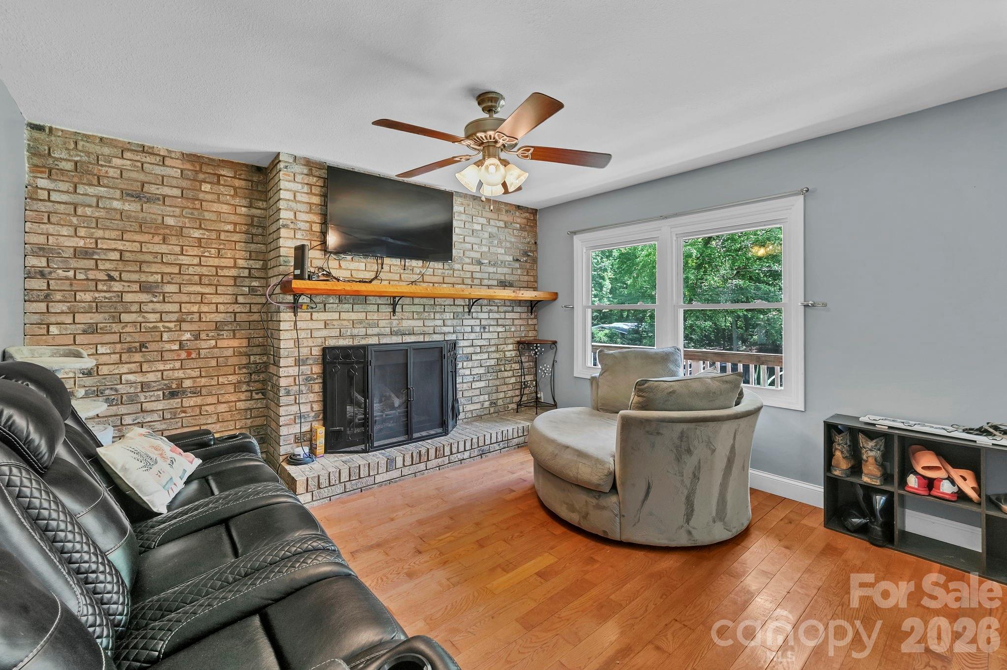 11 Greenwood Acres Drive — Mills River