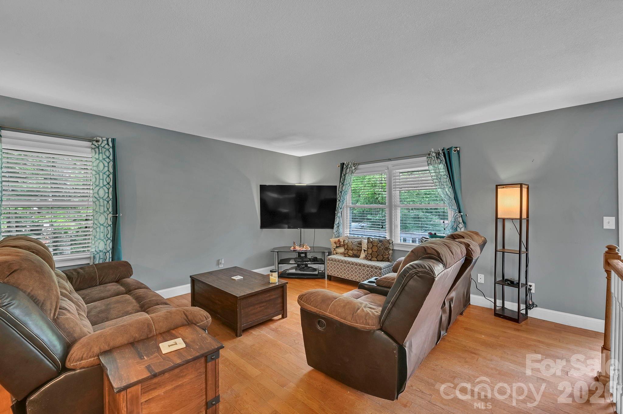 11 Greenwood Acres Drive — Mills River