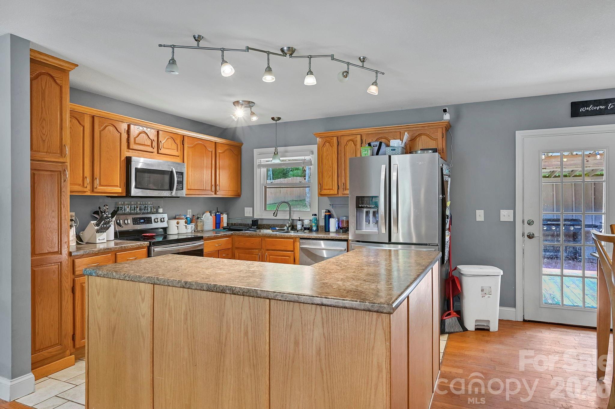 11 Greenwood Acres Drive — Mills River