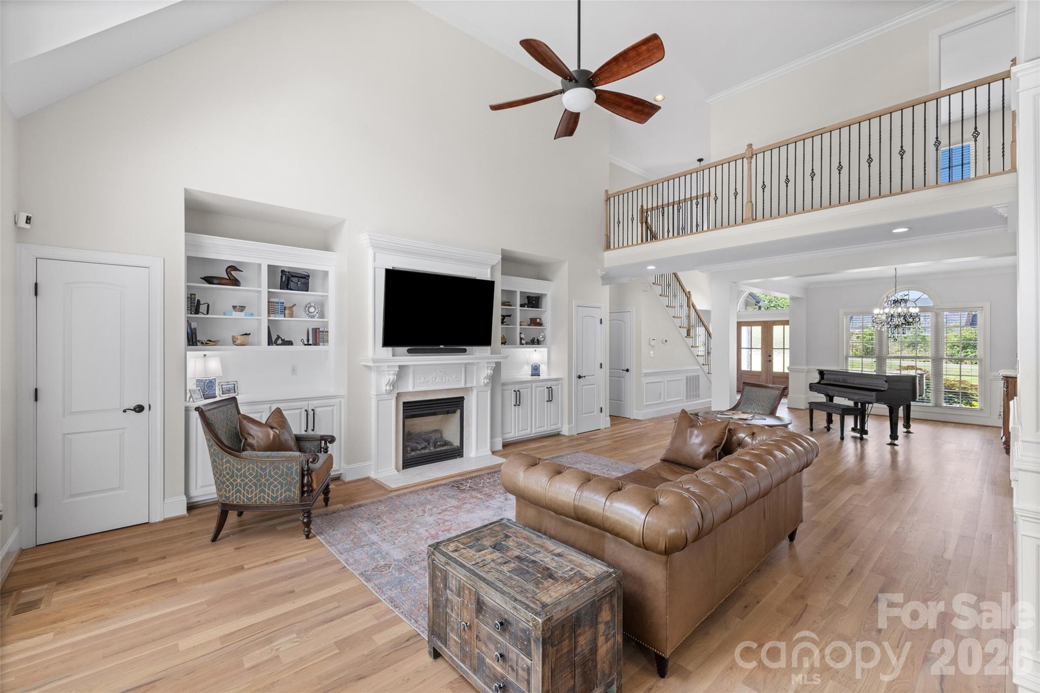 2015 Pierson Drive — Lancaster