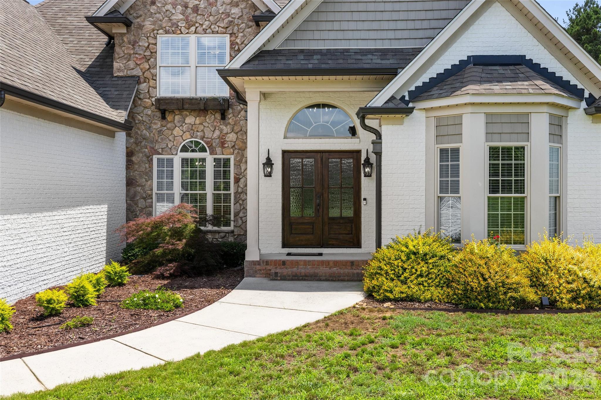 2015 Pierson Drive — Lancaster