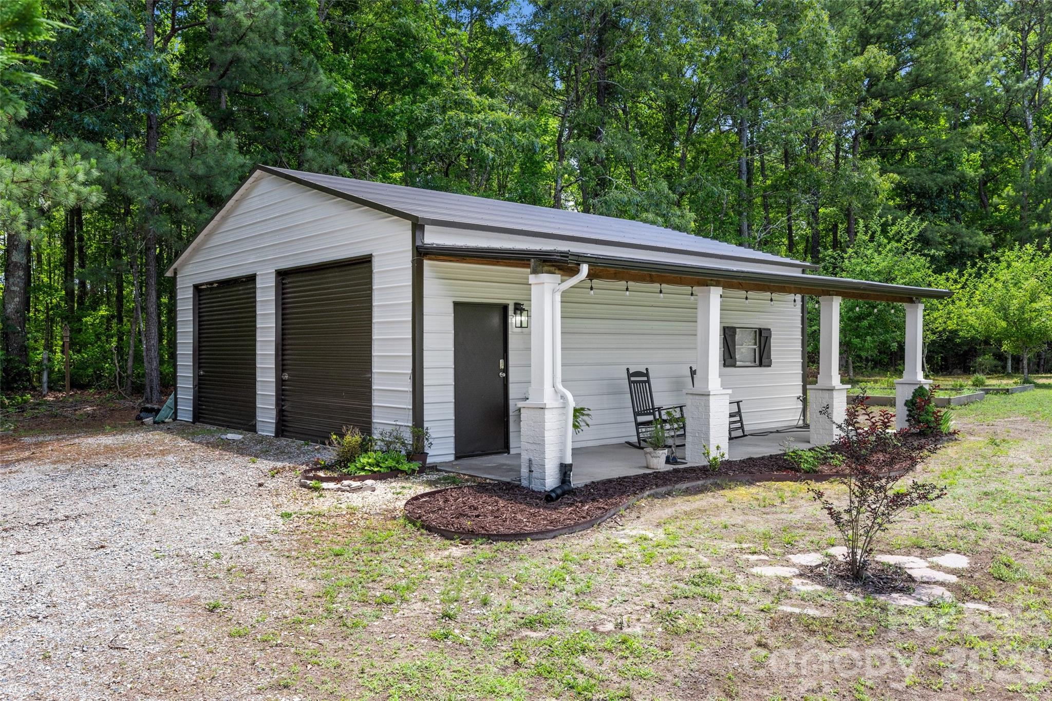 2015 Pierson Drive — Lancaster