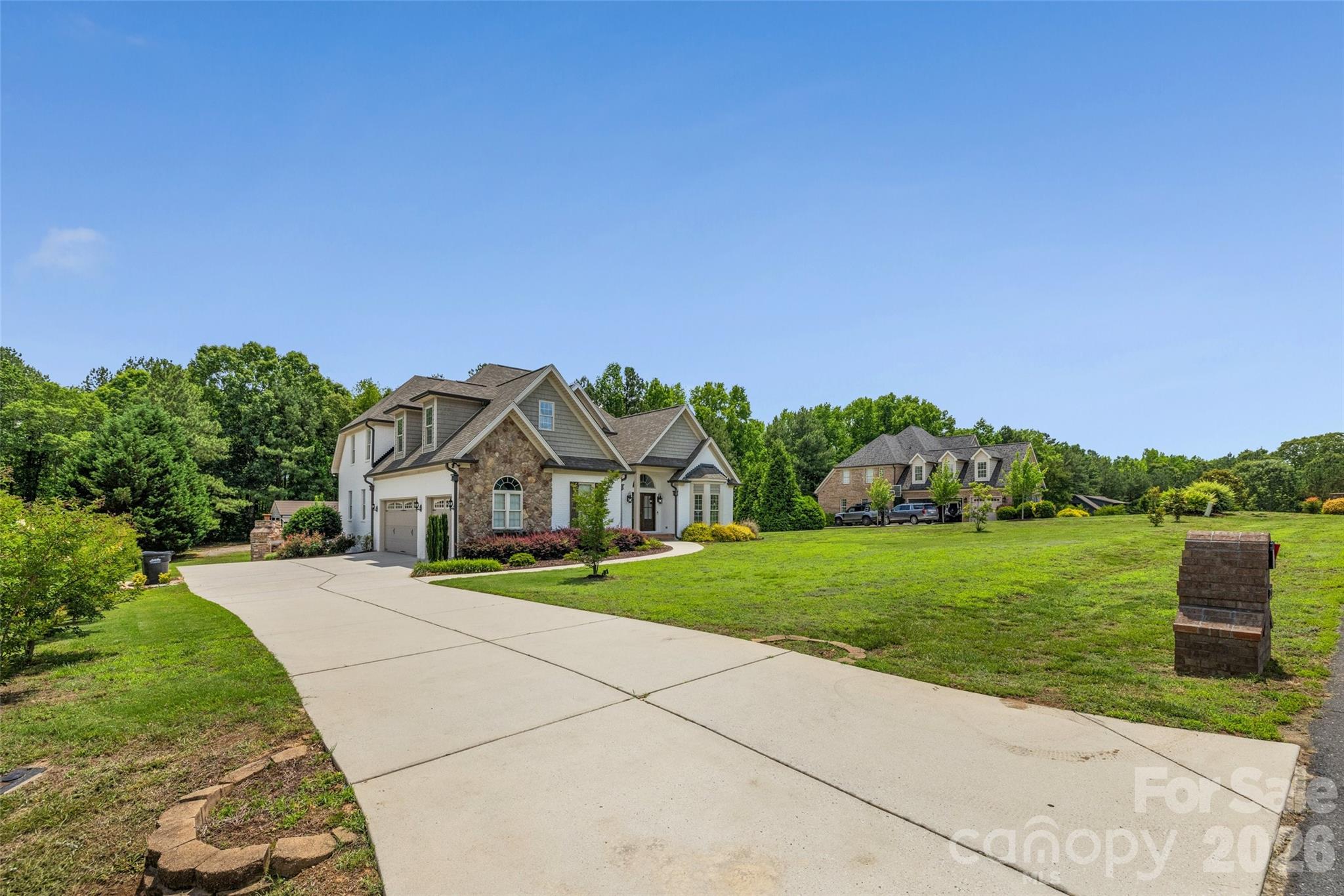 2015 Pierson Drive — Lancaster