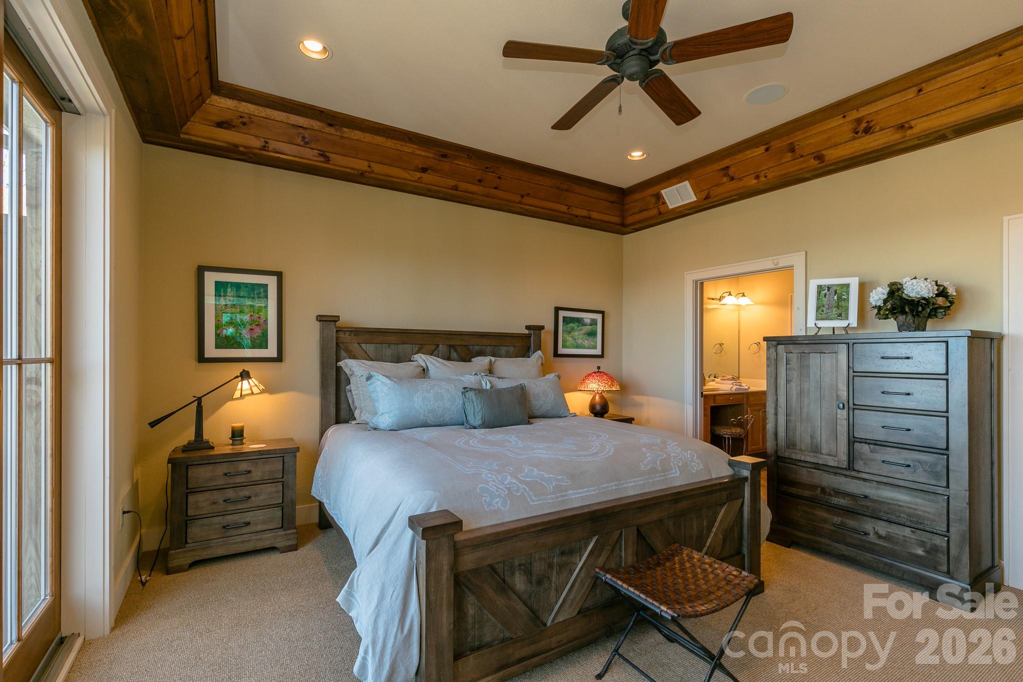 47 Creekside Way #H/301 — Burnsville