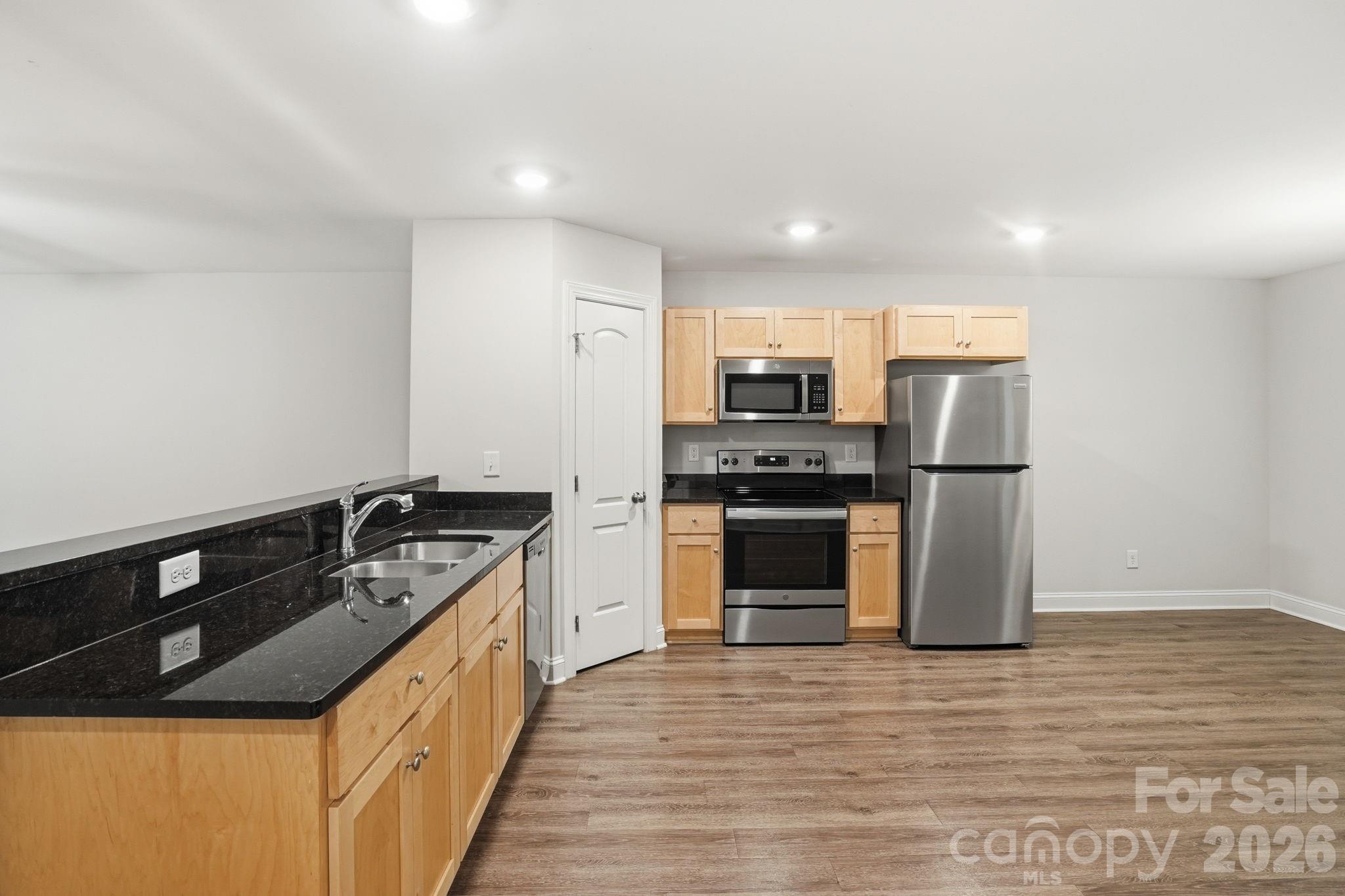 3221 Roberta Road — Concord