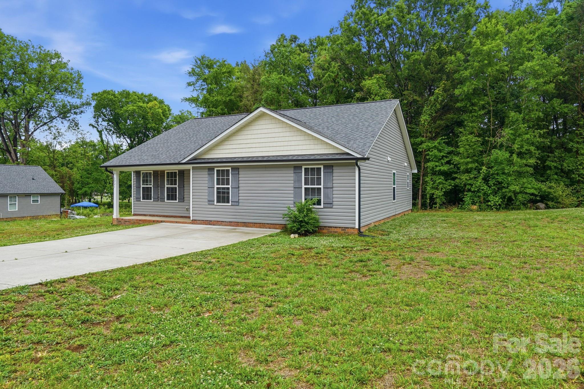 3221 Roberta Road — Concord