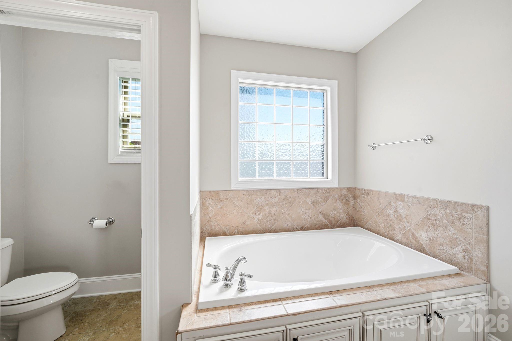 3060 Feathers Drive — York