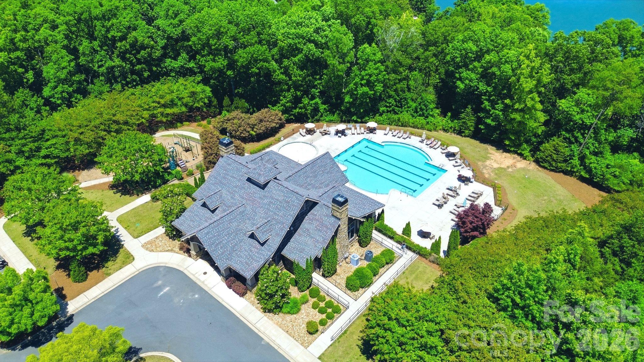3060 Feathers Drive — York